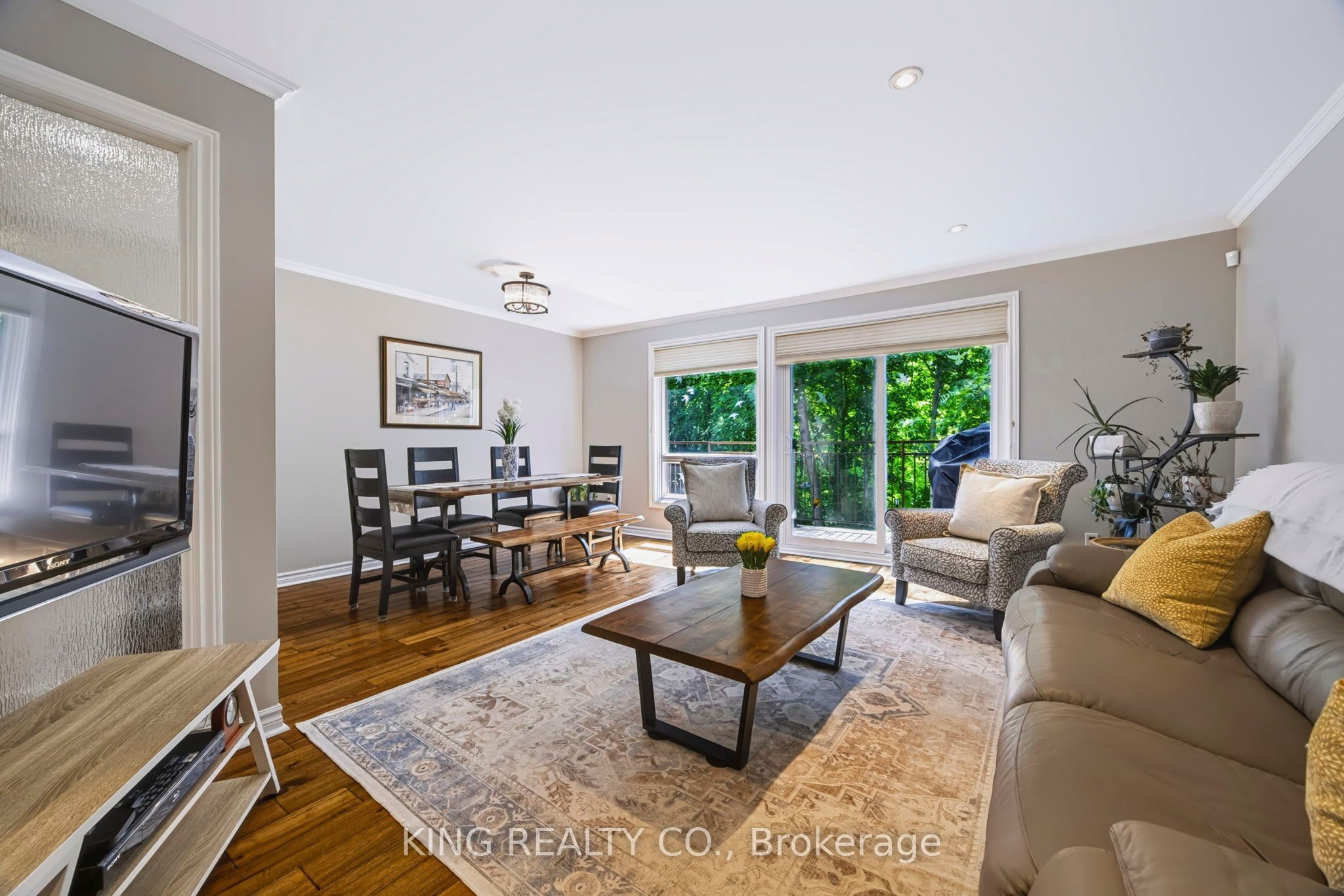 2140 Upper Middle Road 1