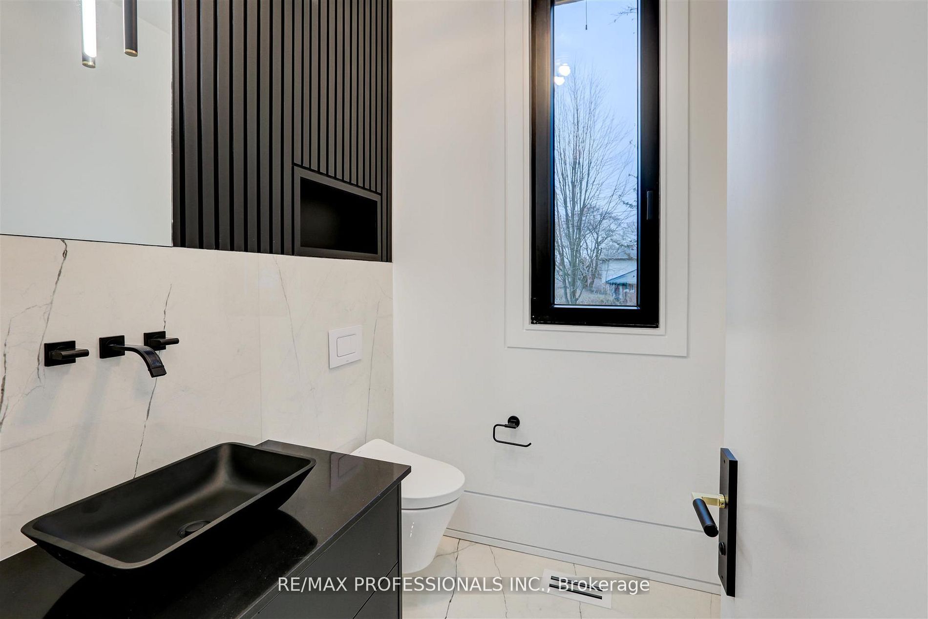 91 Valecrest Drive Property Photo 15