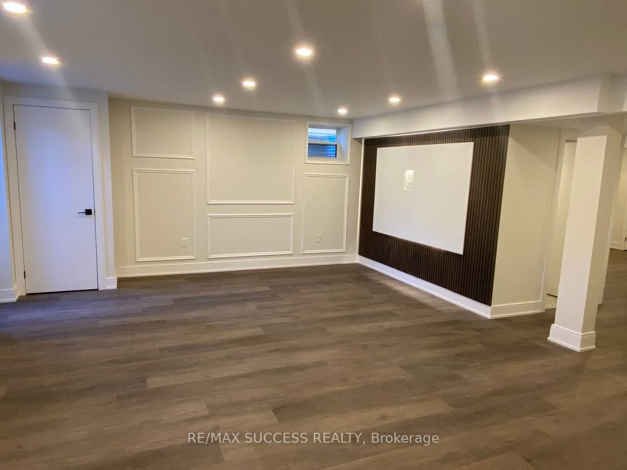 566 Yates Drive Lower Unit Property Photo 7