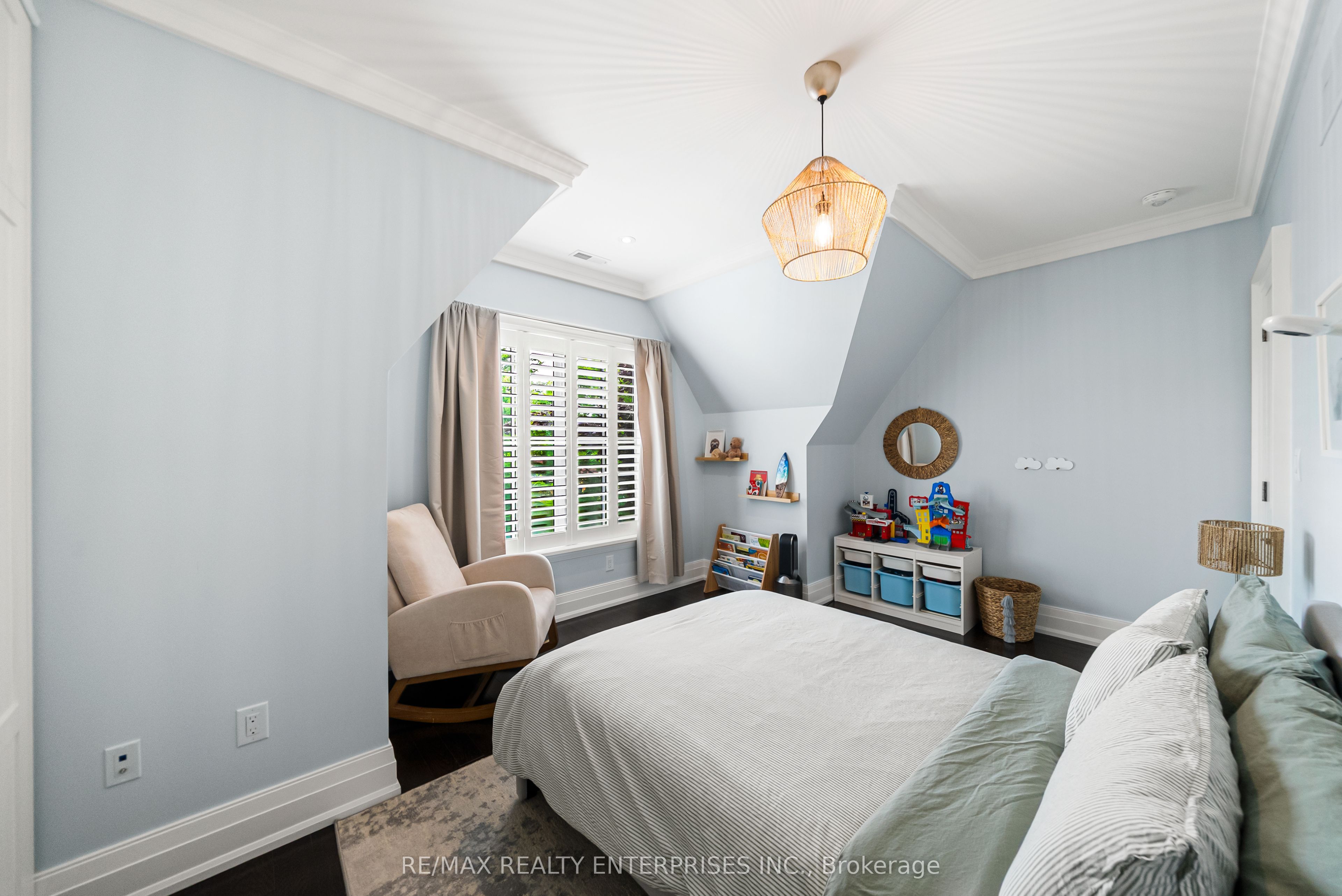 363 Niar Avenue Property Photo 28