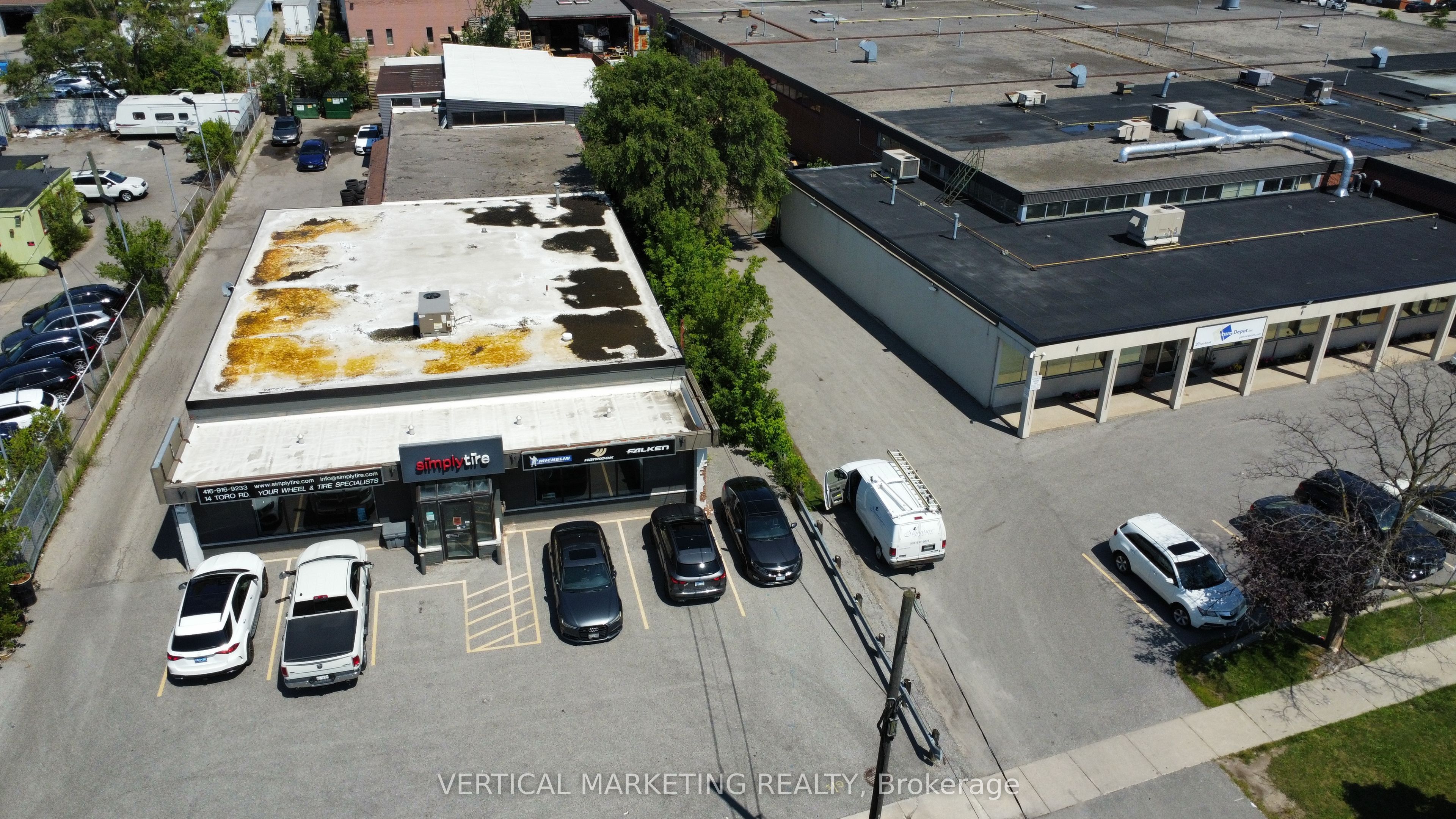 14 Toro Road Property Photo 15