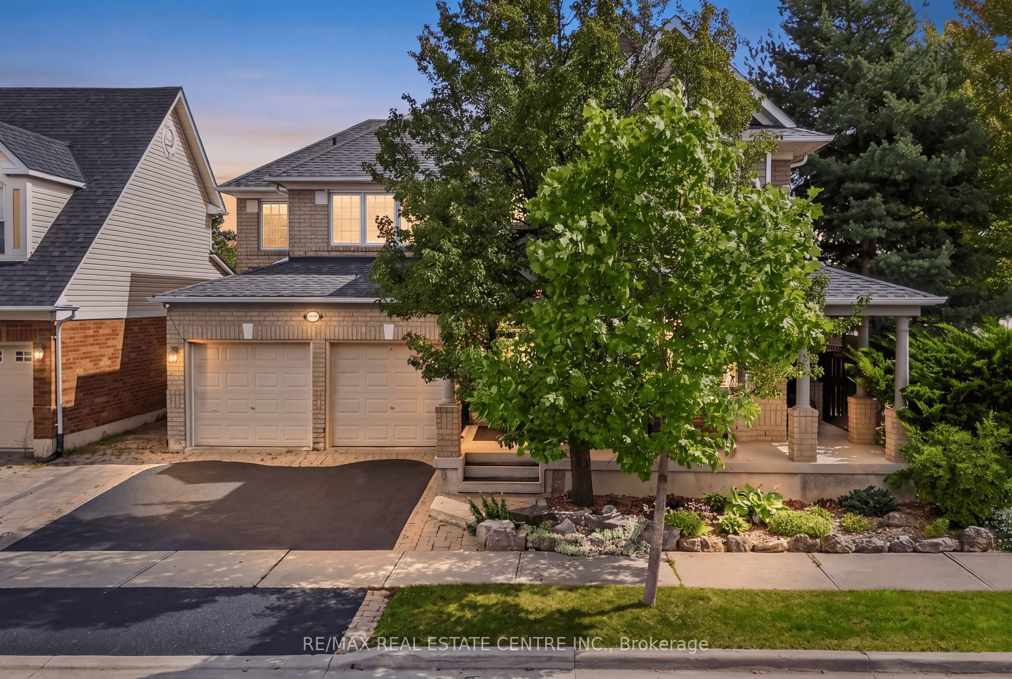 1667 Dempsey Crescent Property Photo 1