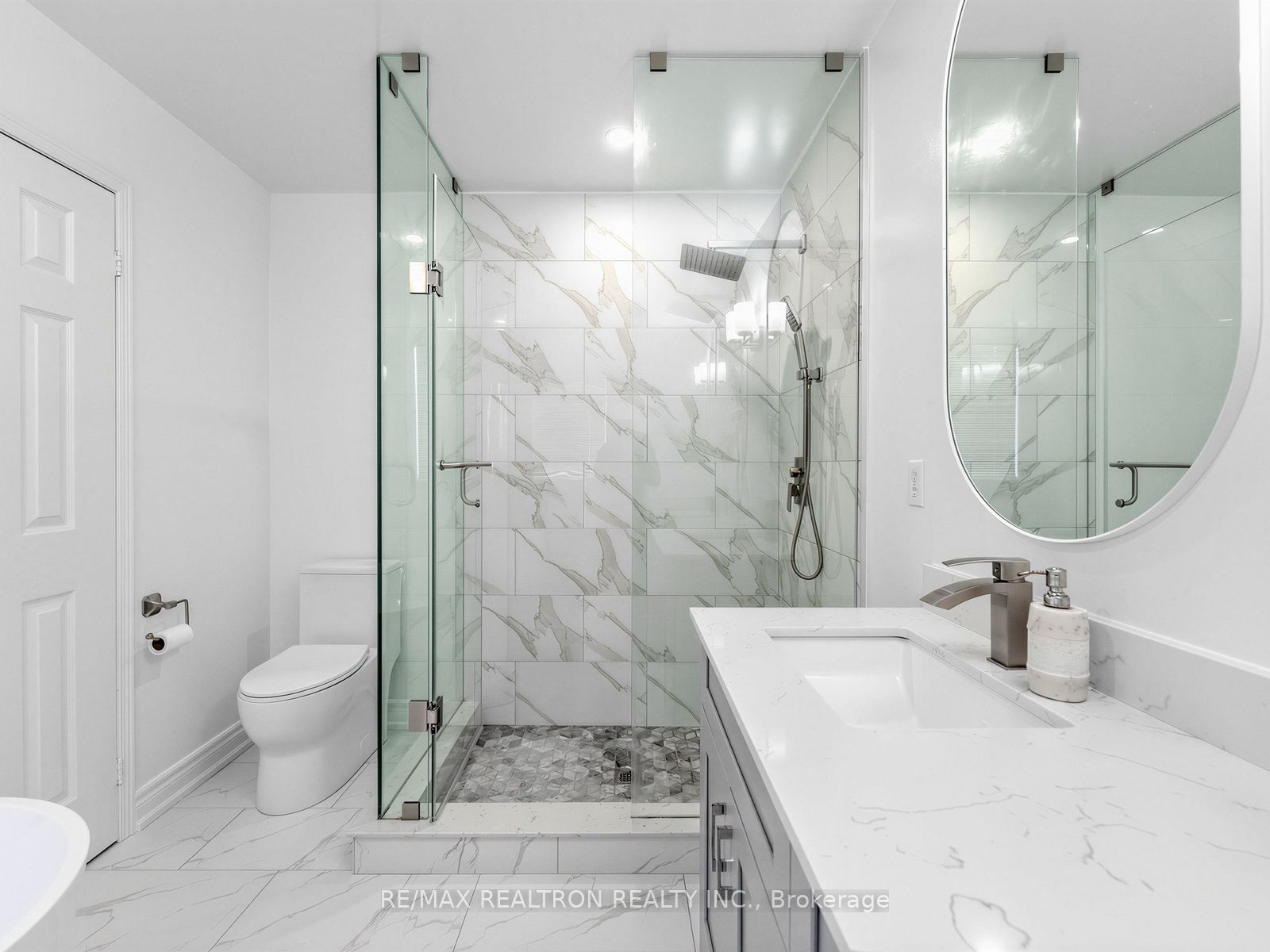 4841 Apple Blossom Circle Property Photo 23