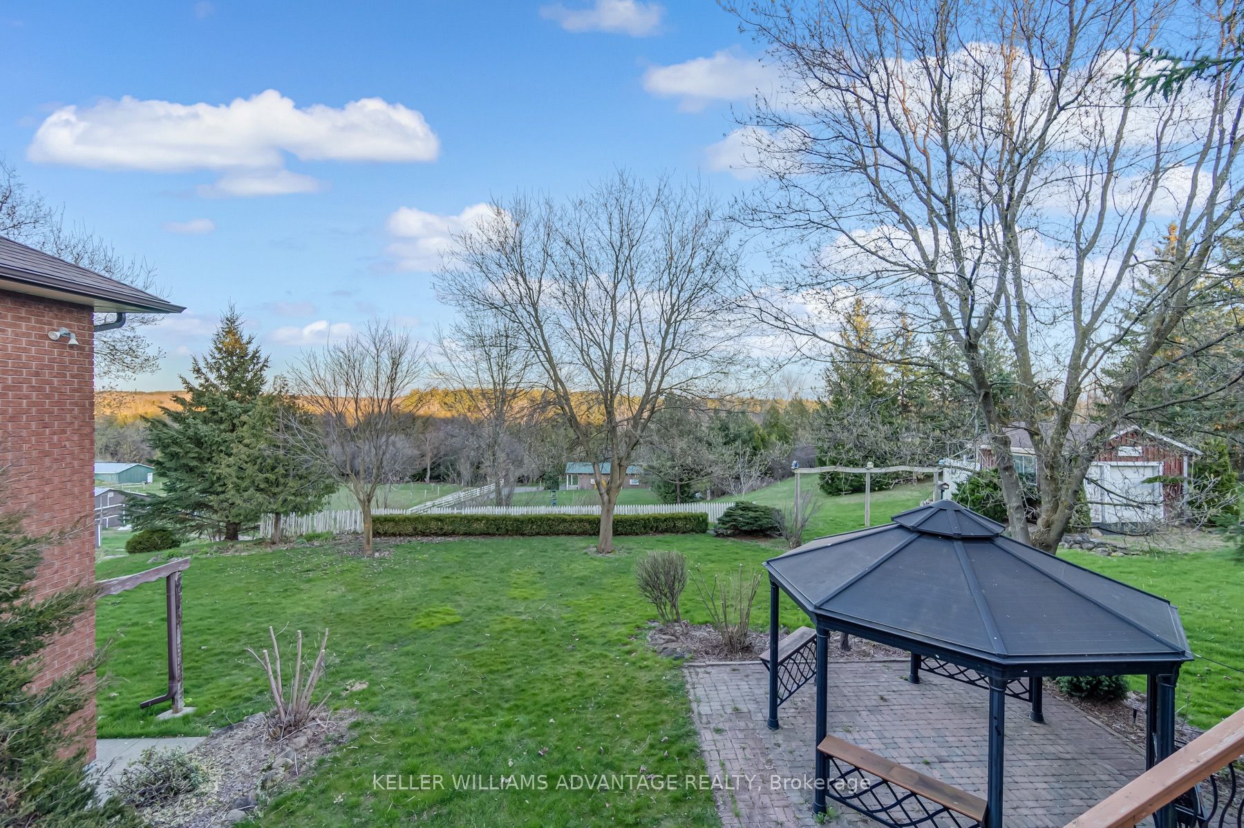 3100 30 Side Road Property Photo 22