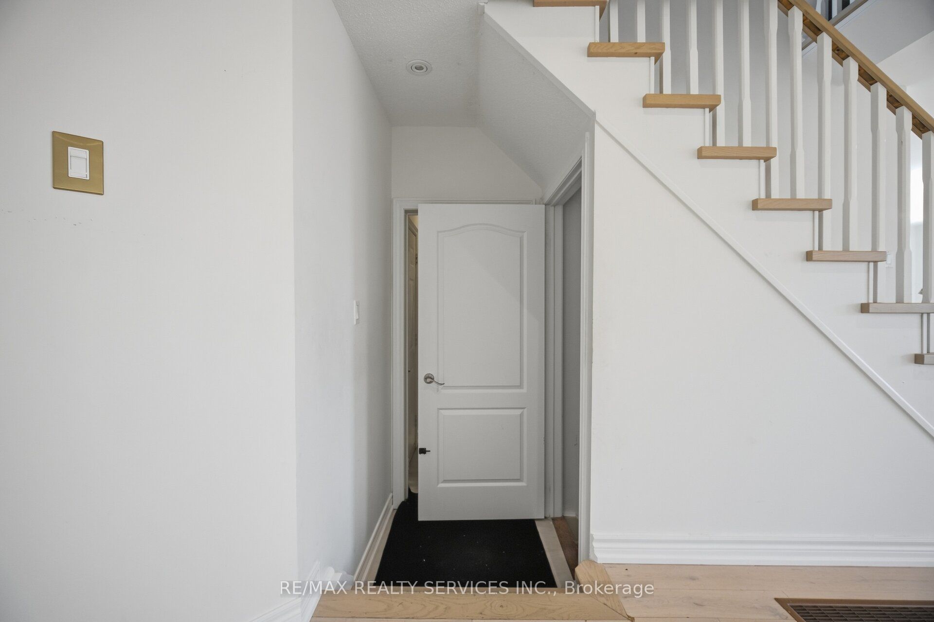 33 Sewells Lane Property Photo 40