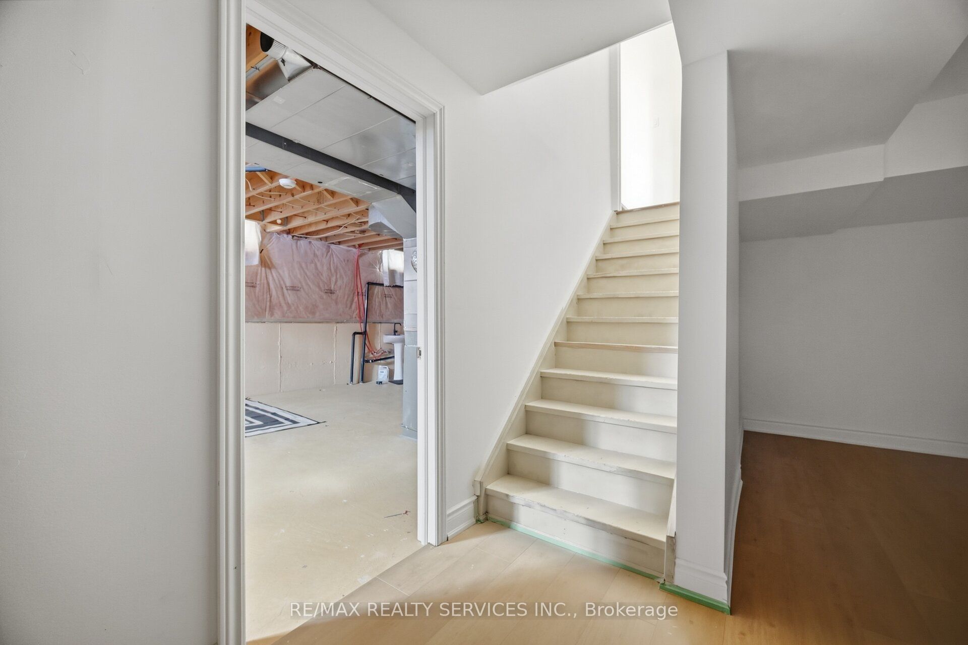 33 Sewells Lane Property Photo 41