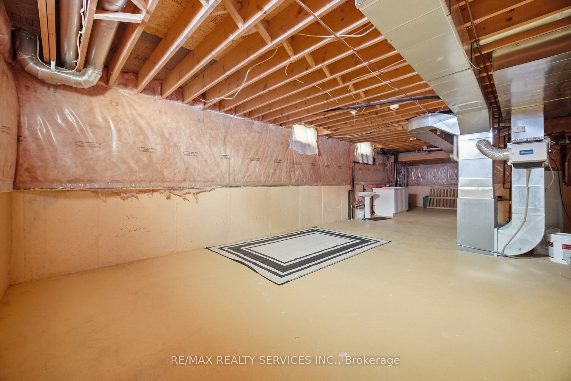 33 Sewells Lane Property Photo 42
