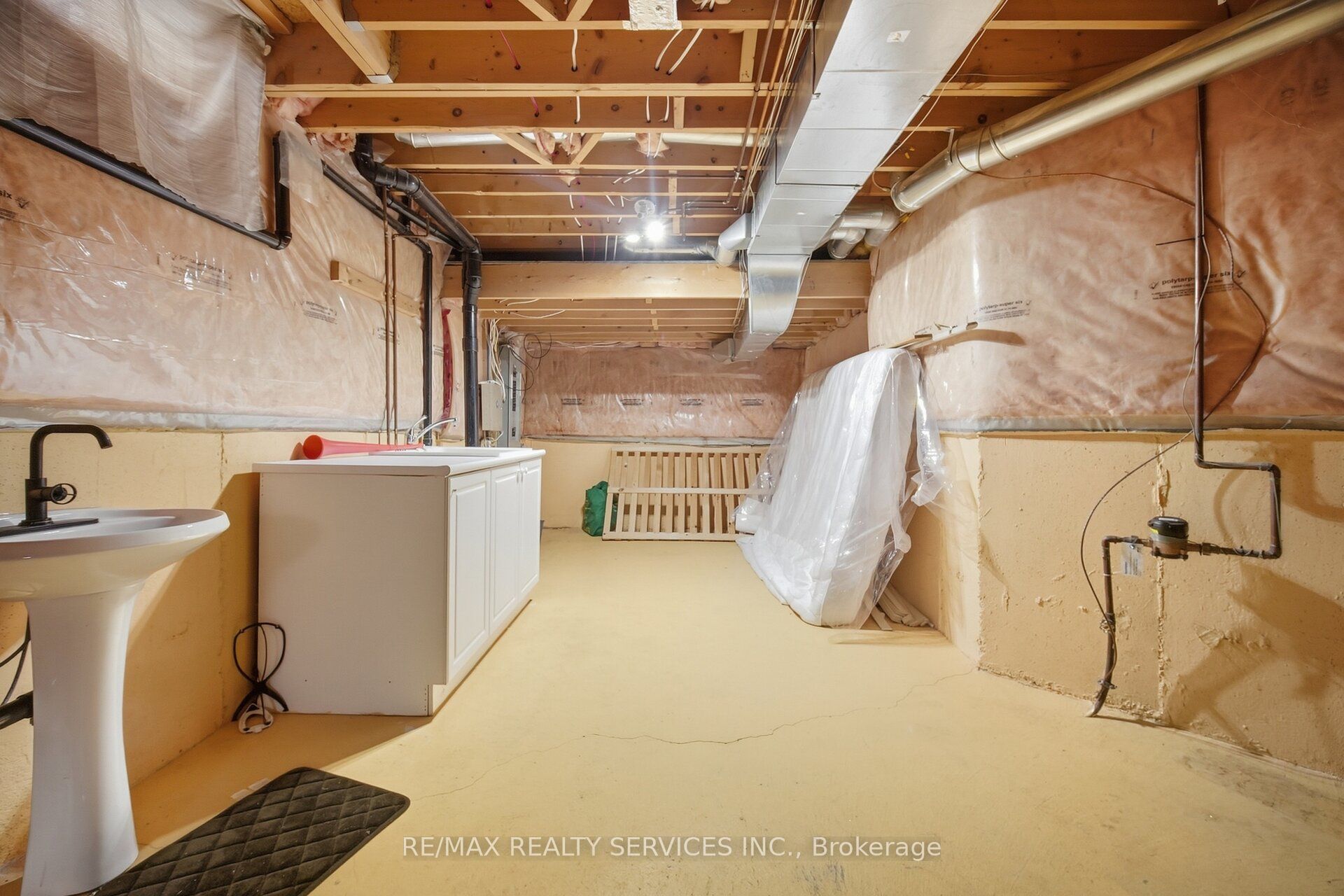 33 Sewells Lane Property Photo 44
