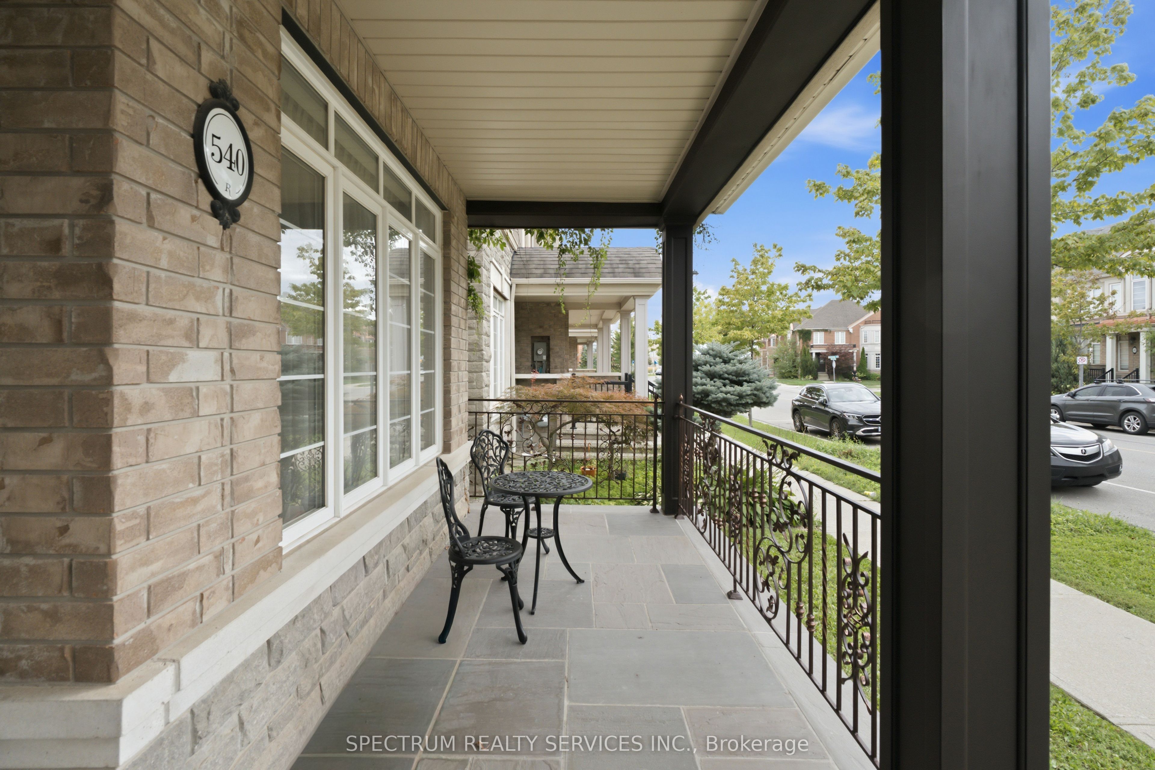 540 Sixteen Mile Drive Property Photo 6