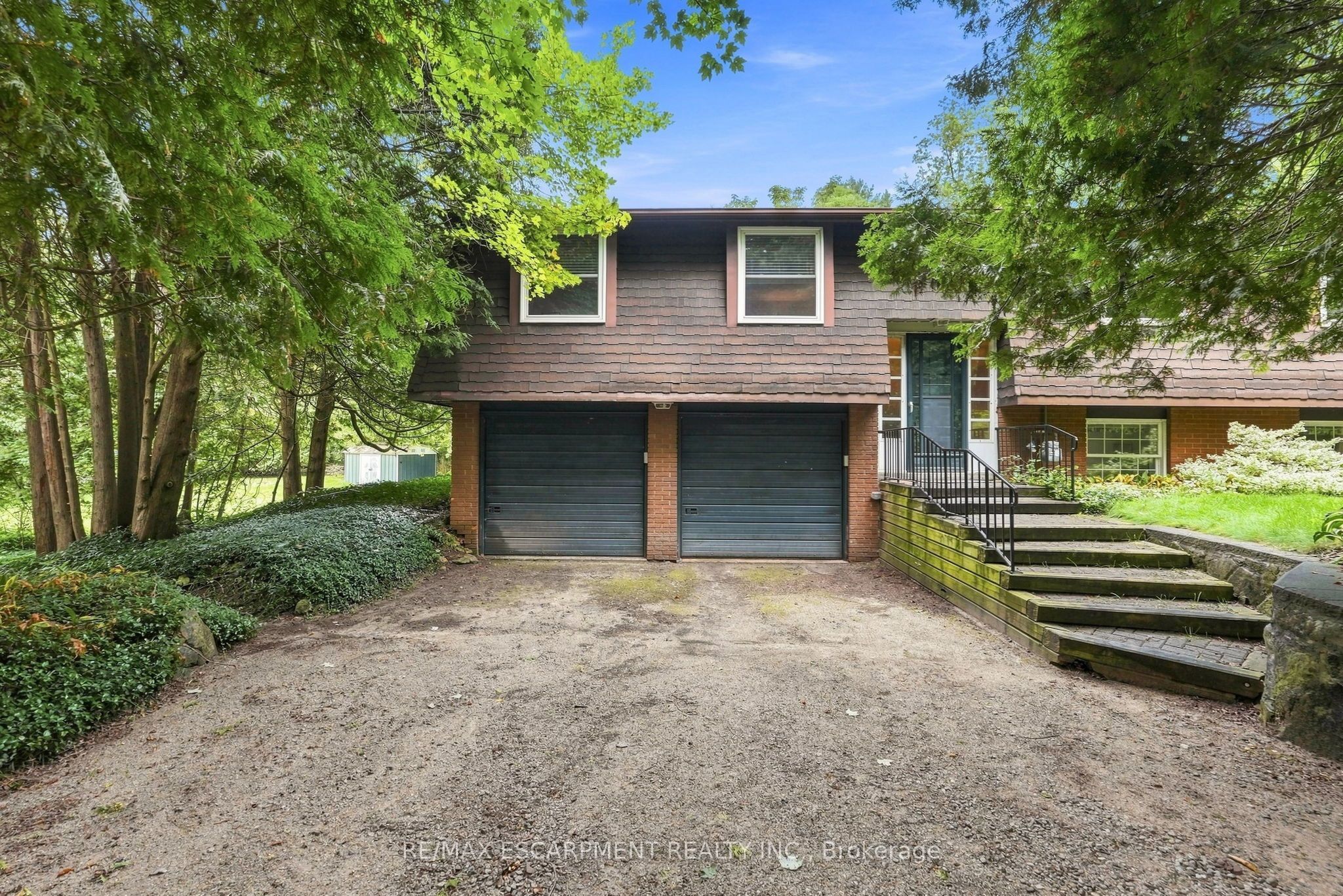 8553 Guelph Line Property Photo 1