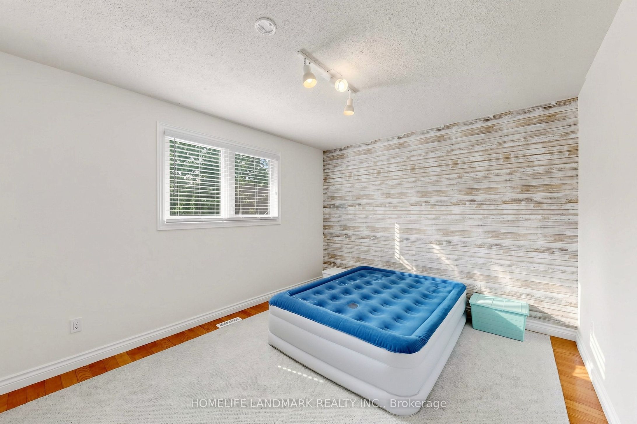 224 Valleyview Court Property Photo 22