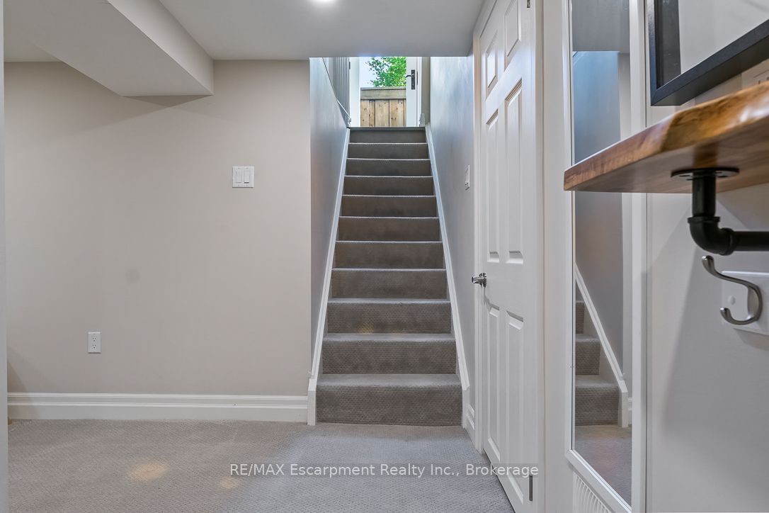 278 Carolyn Drive Property Photo 32