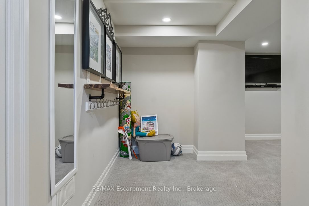 278 Carolyn Drive Property Photo 33