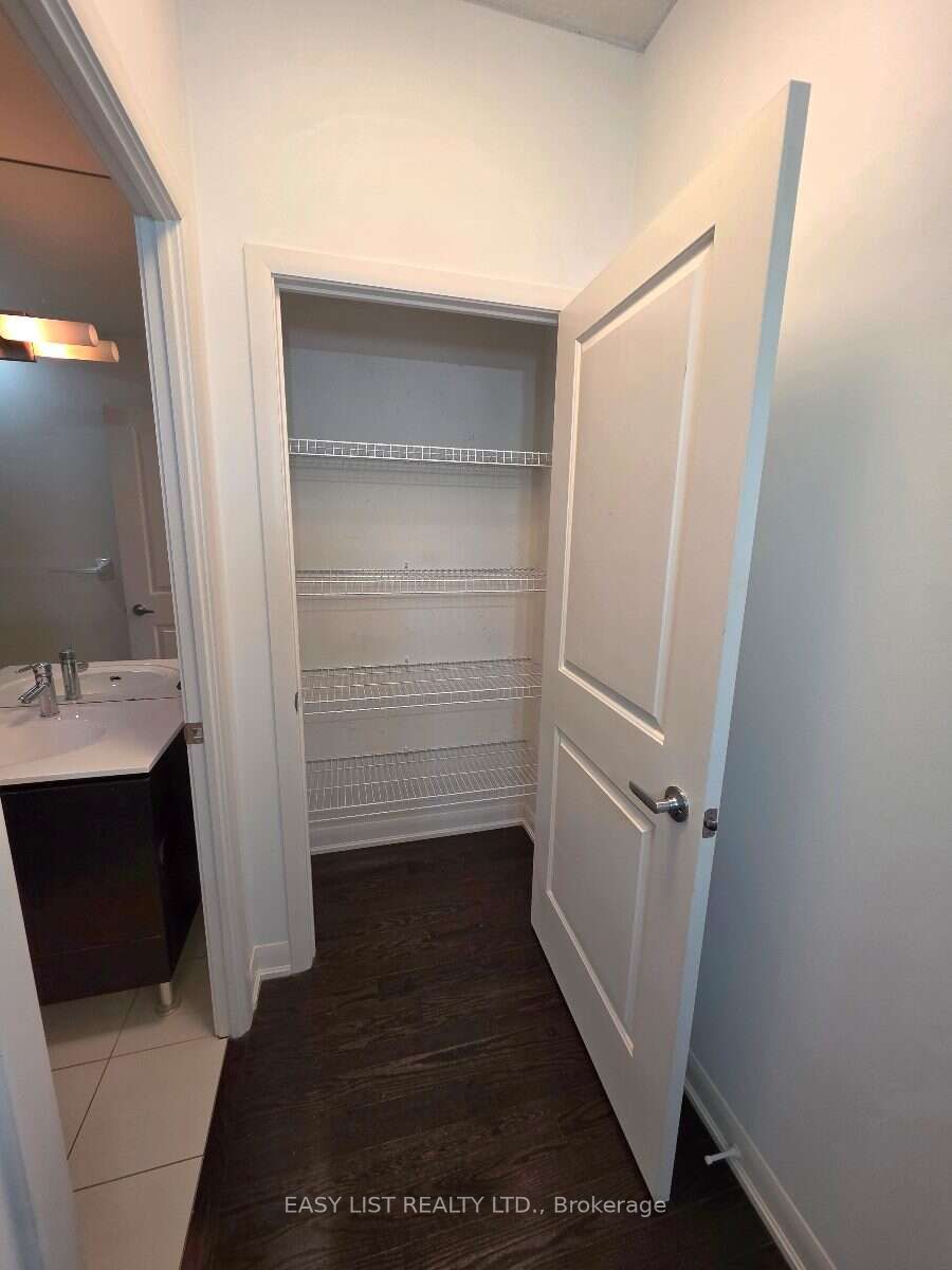 205 Sherway Gardens Road 2306 Property Photo 15