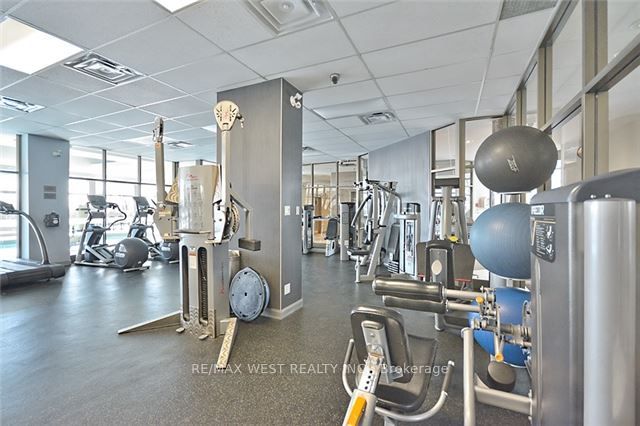 2261 Lake Shore Boulevard W 314 Property Photo 22