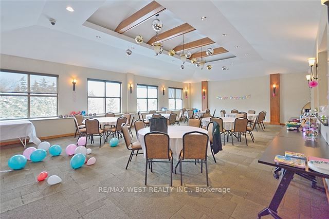 2261 Lake Shore Boulevard W 314 Property Photo 24