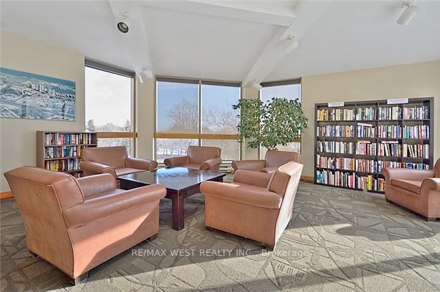 2261 Lake Shore Boulevard W 314 Property Photo 25