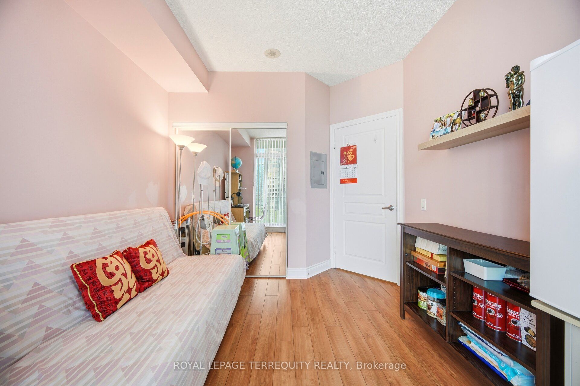 5 Marine Parade Drive 911 Property Photo 20
