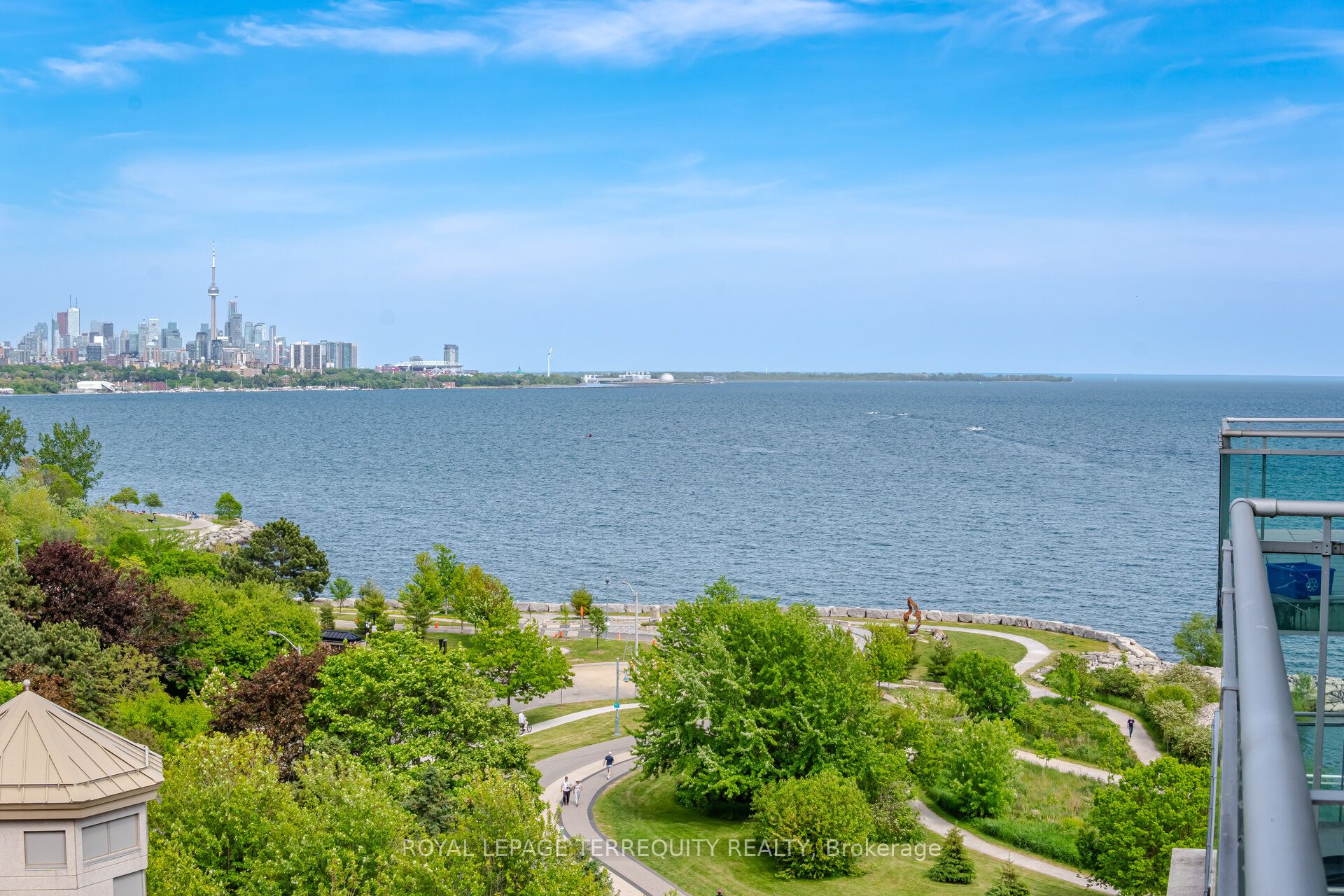 5 Marine Parade Drive 911 Property Photo 24