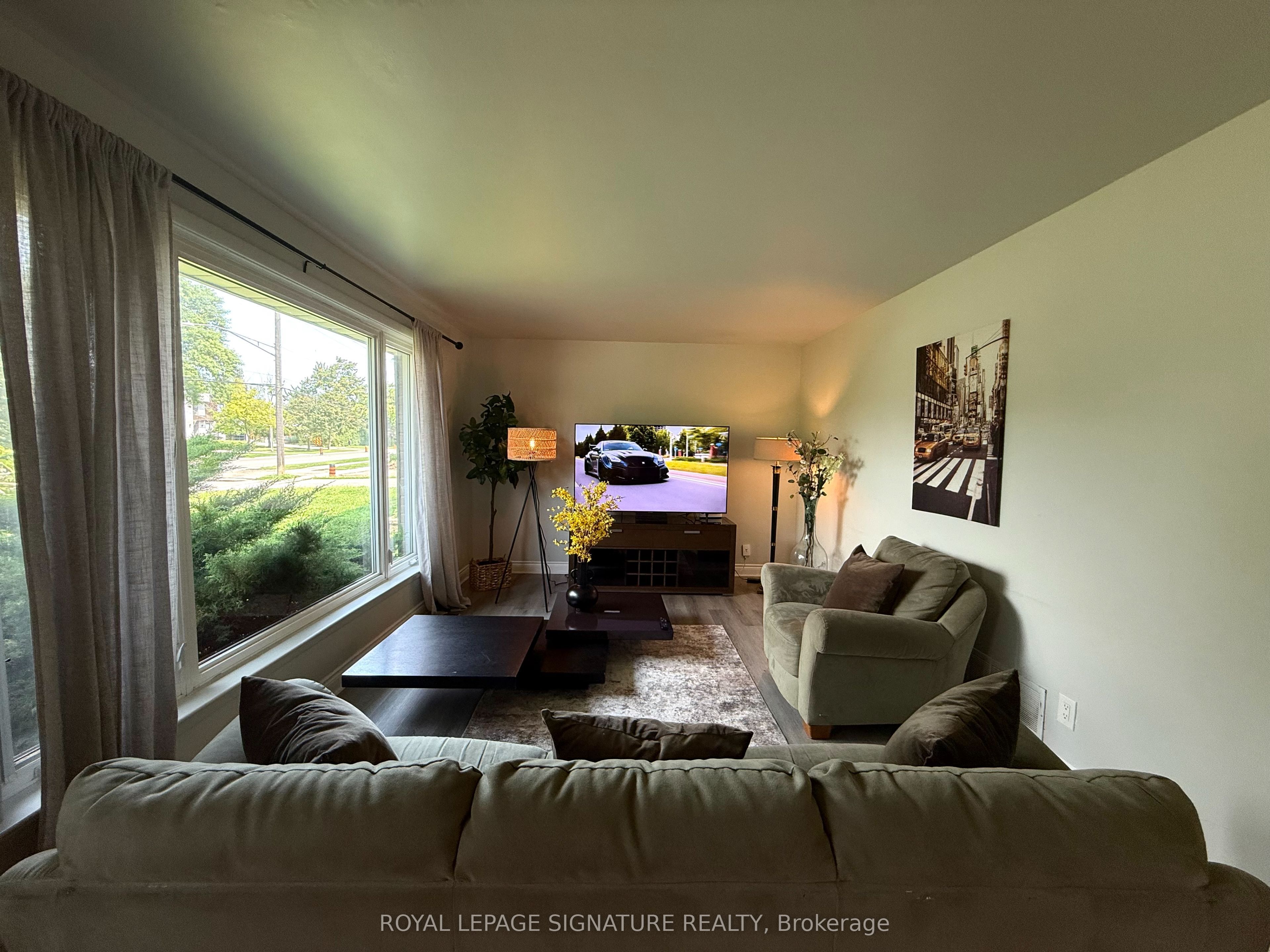1350 Rebecca Street Property Photo 5