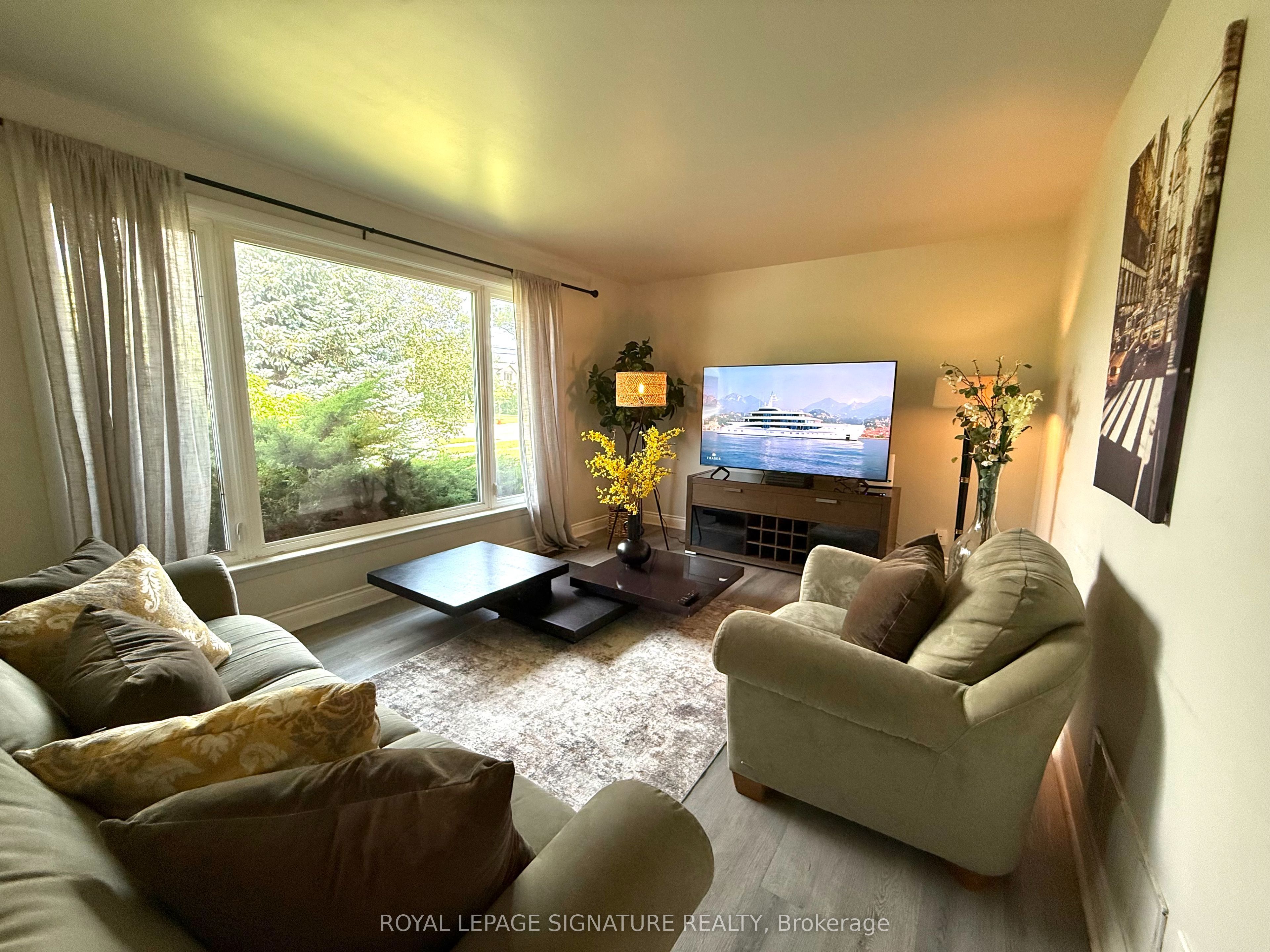 1350 Rebecca Street Property Photo 6