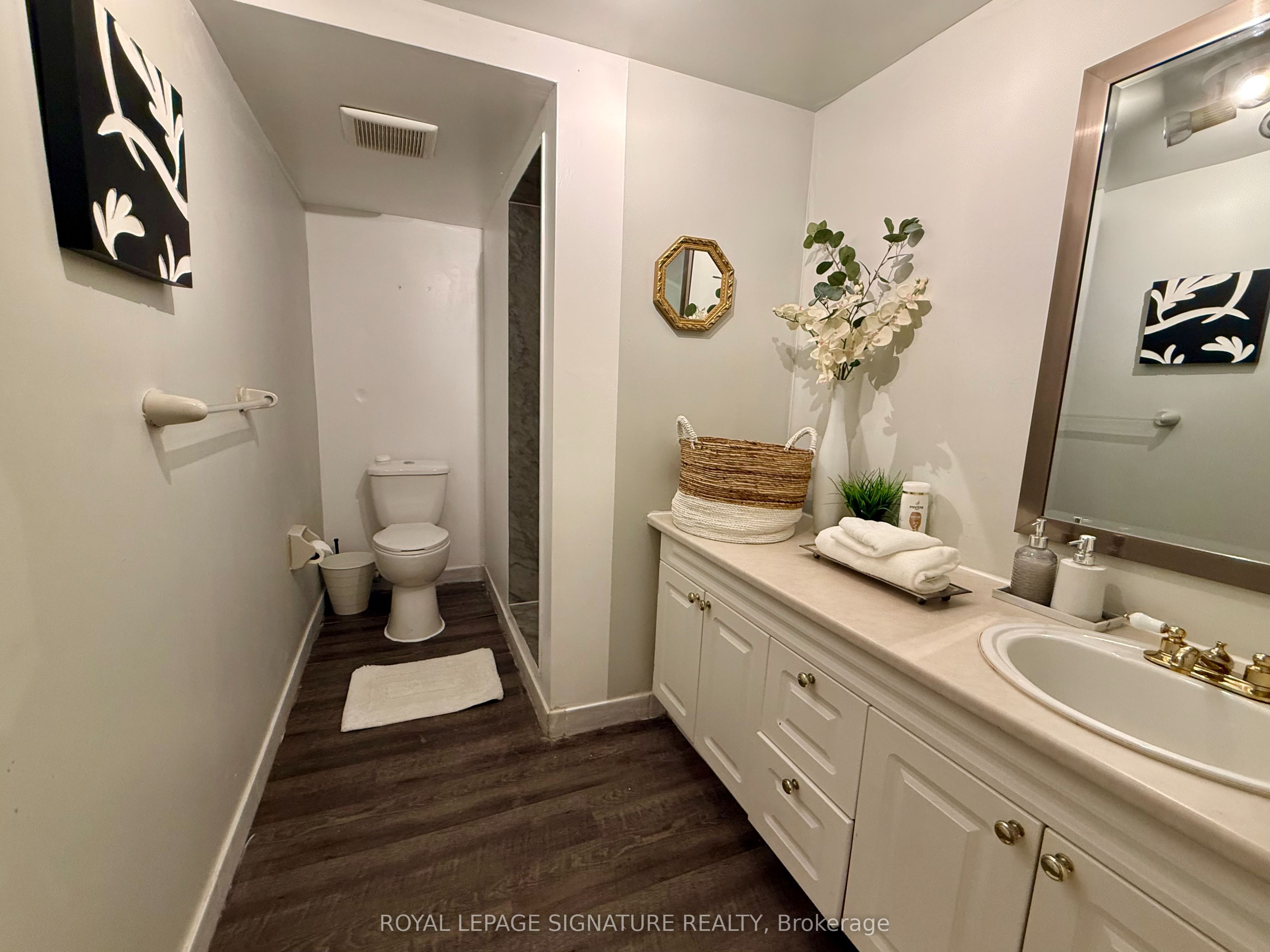 1350 Rebecca Street Property Photo 22