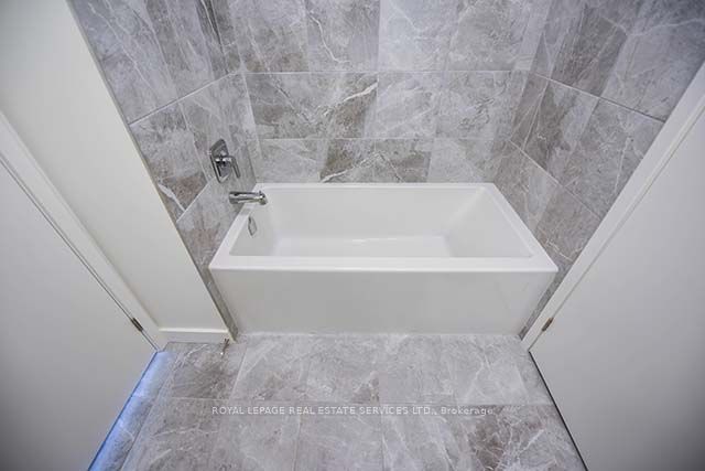 168 Sabina Drive #111 Property Photo 20