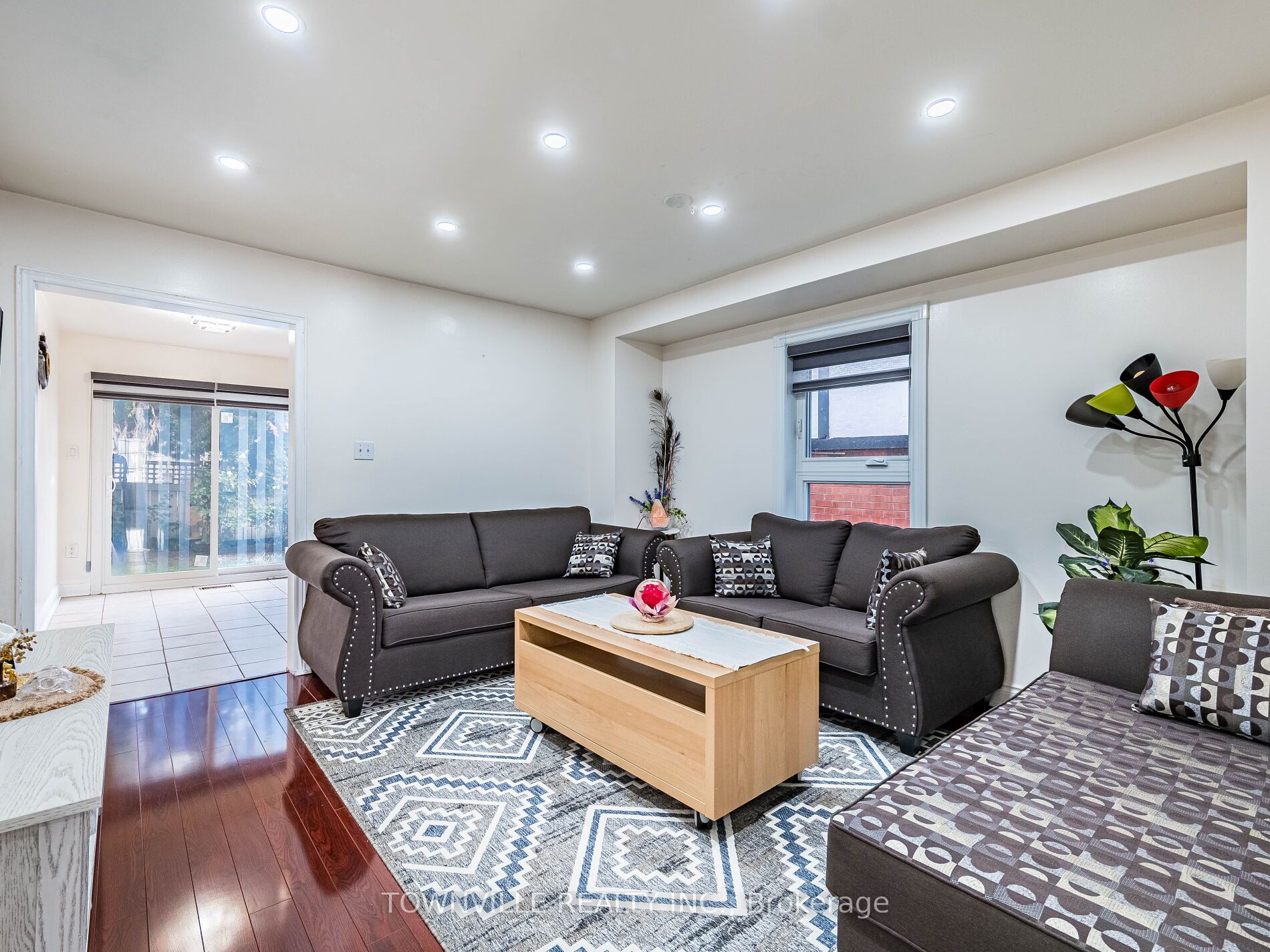 63 Ural Circle Property Photo 4
