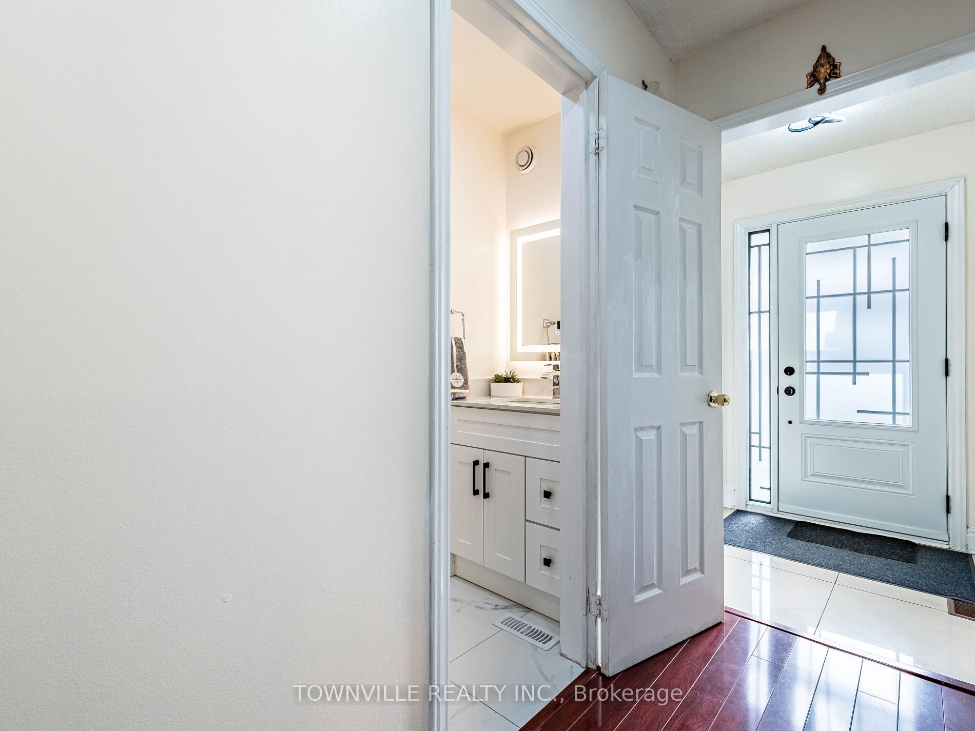 63 Ural Circle Property Photo 8