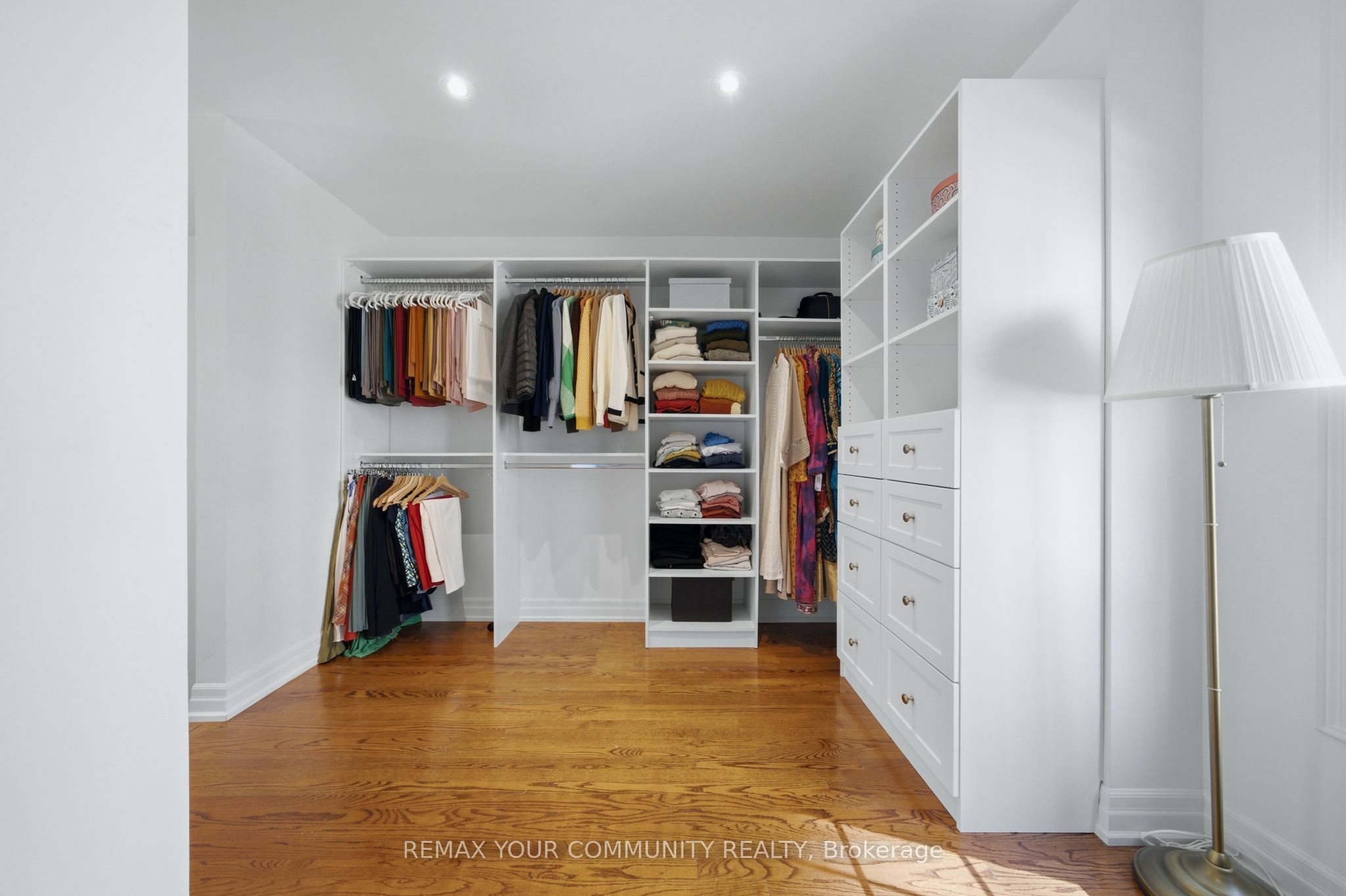 180 Manitoba Street 3 Property Photo 24