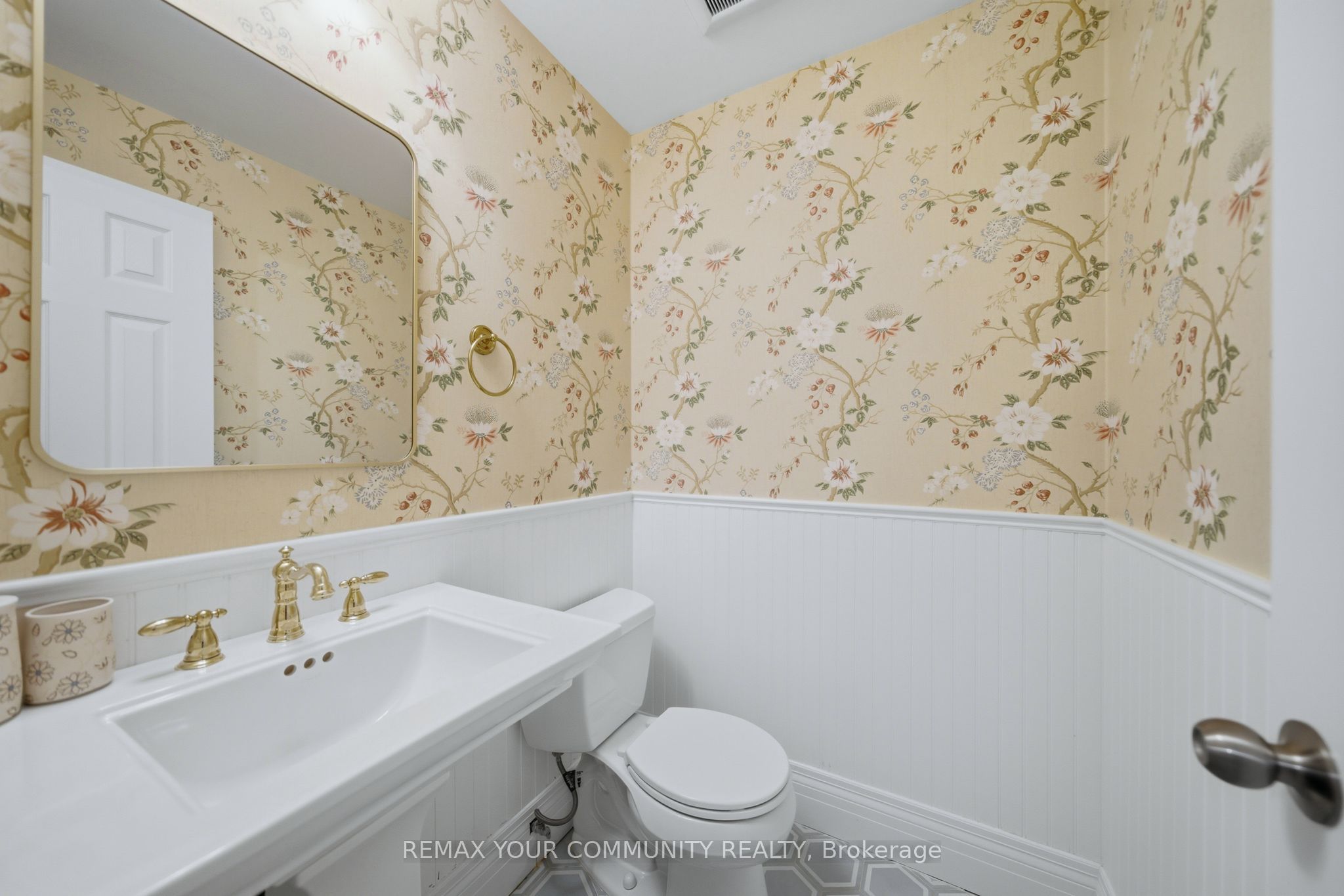 180 Manitoba Street 3 Property Photo 30