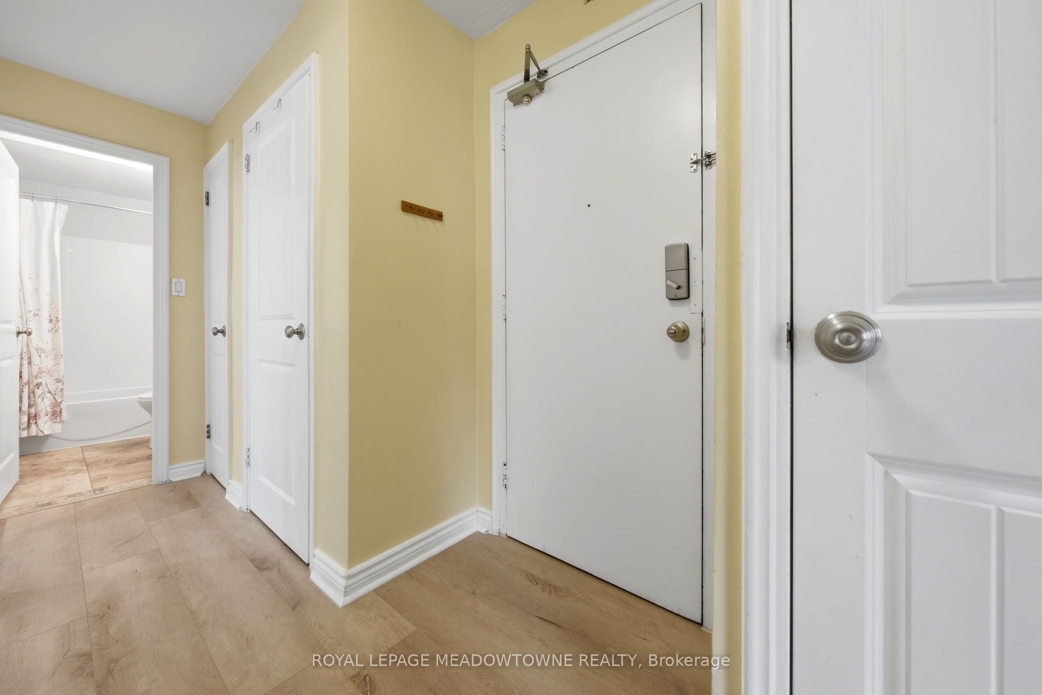 49 Park Avenue 301 Property Photo 8