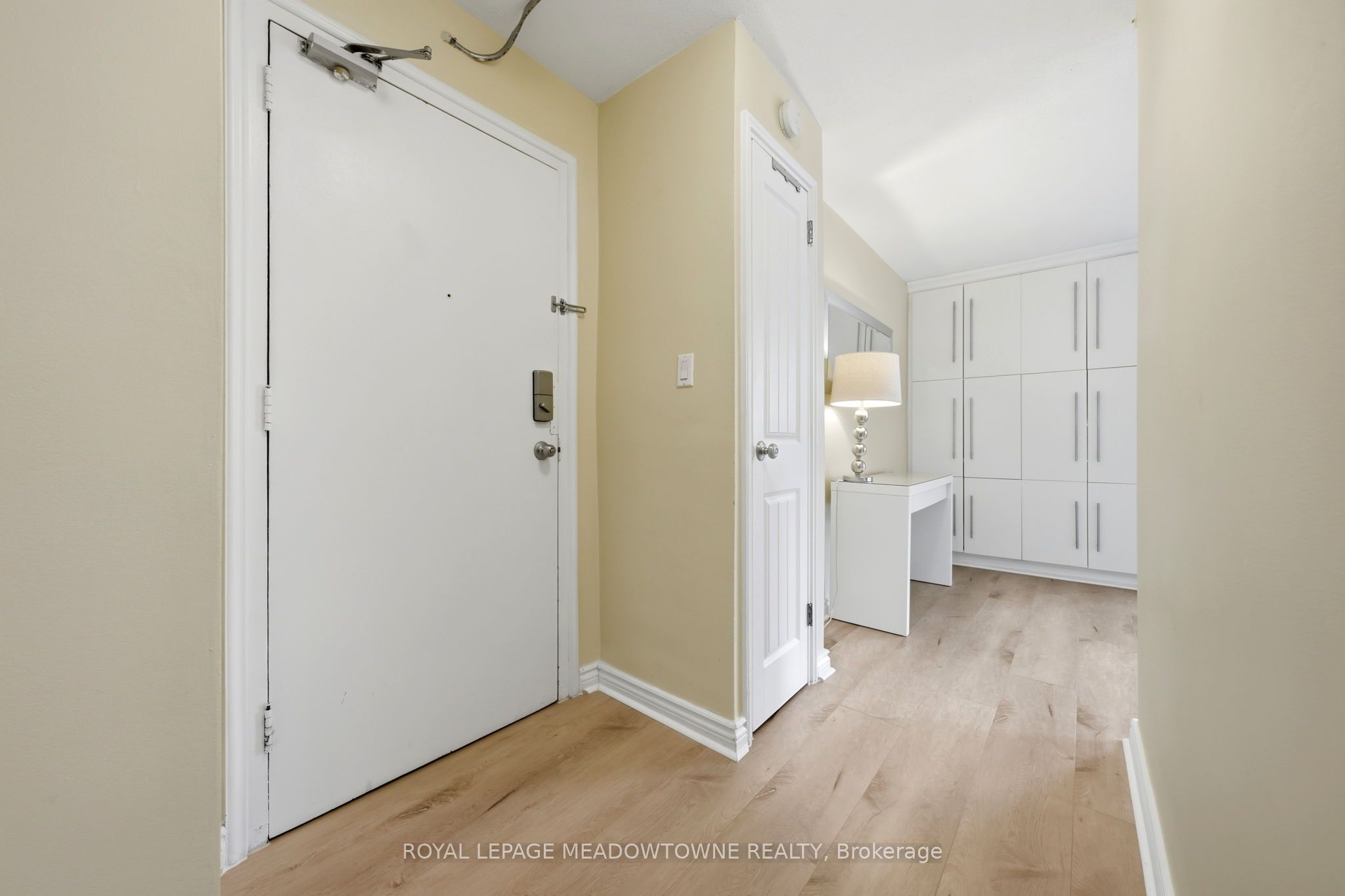 49 Park Avenue 301 Property Photo 9
