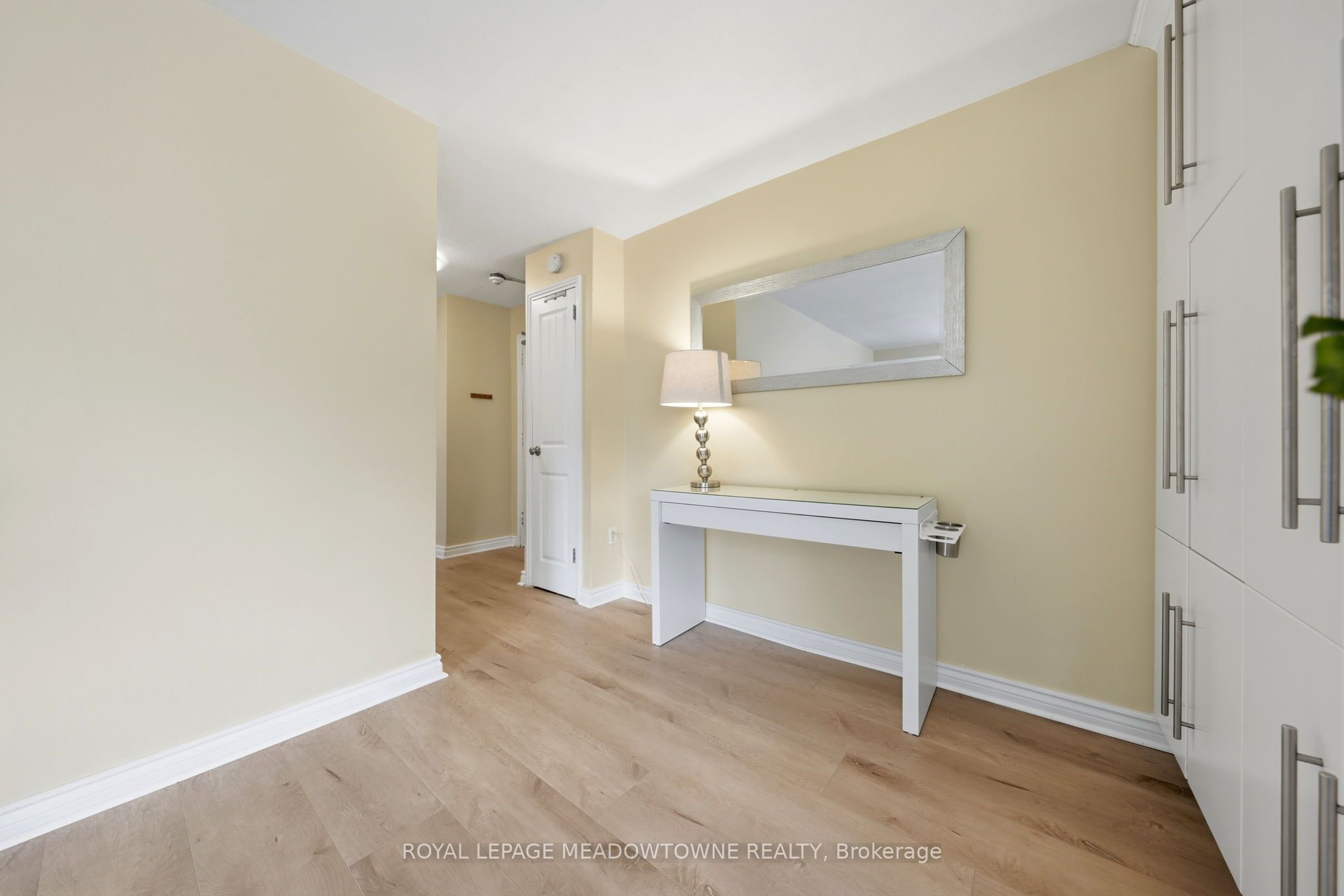 49 Park Avenue 301 Property Photo 10