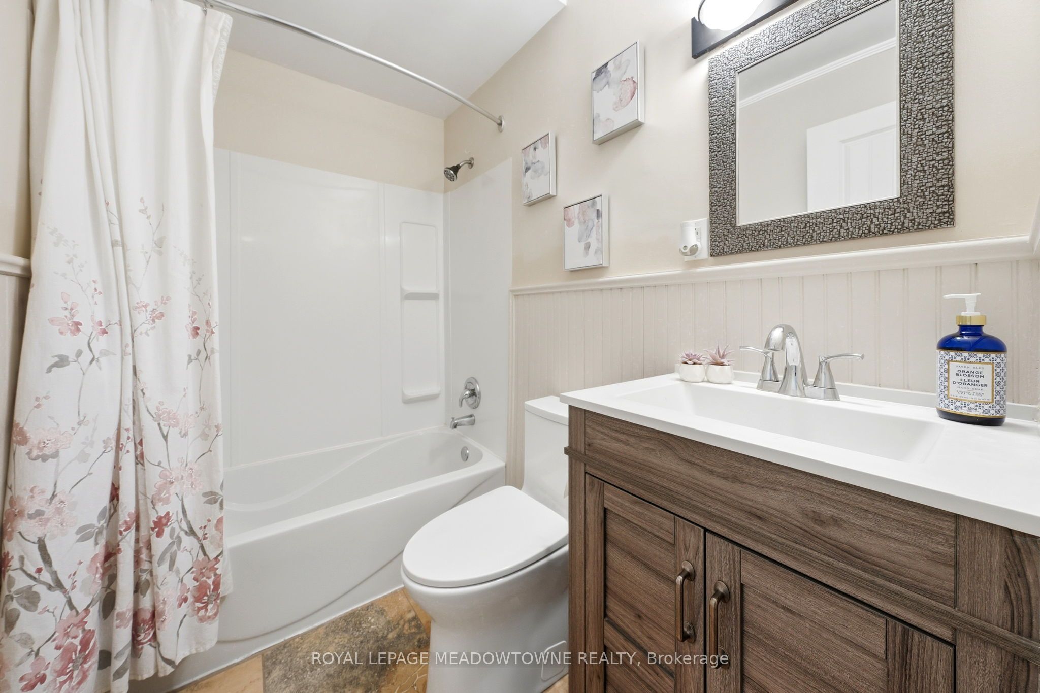 49 Park Avenue 301 Property Photo 26