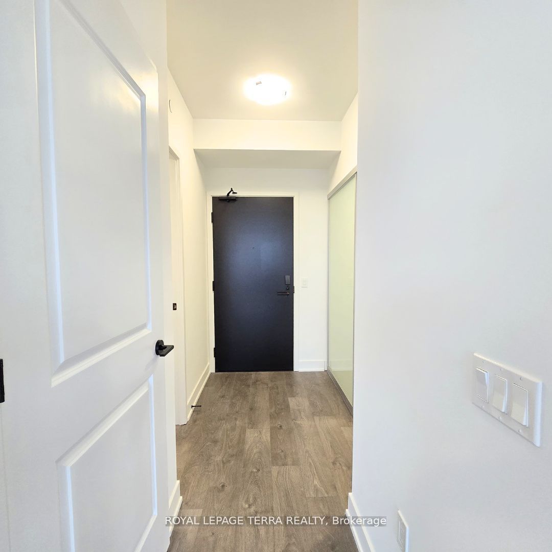 2343 Khalsa Gate 422 Property Photo 11