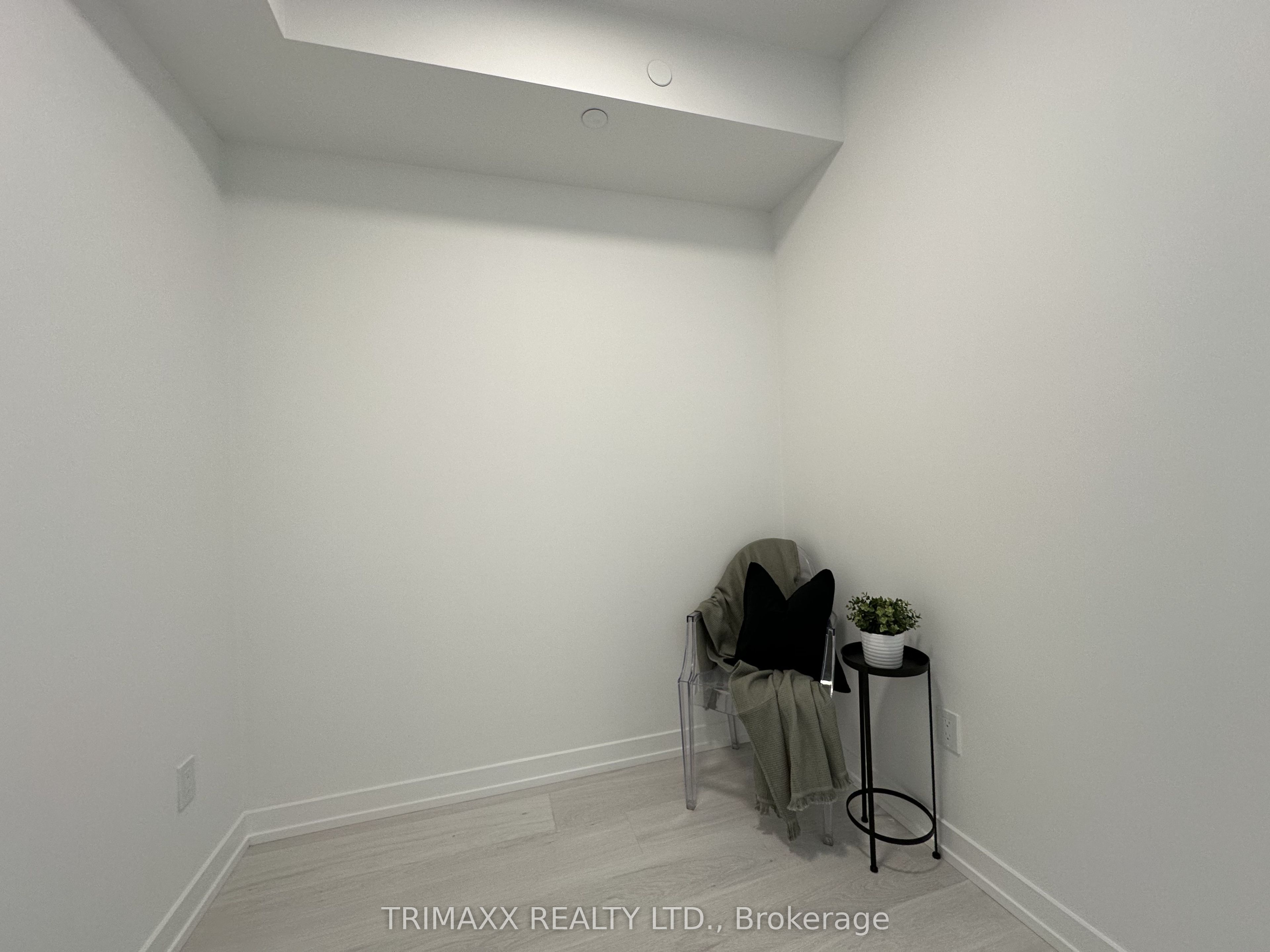 2501 Saw Whet Boulevard 226 Property Photo 14