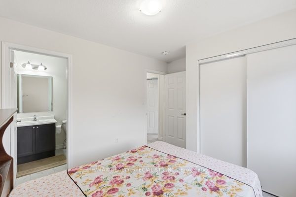 542 Remembrance Road Property Photo 28