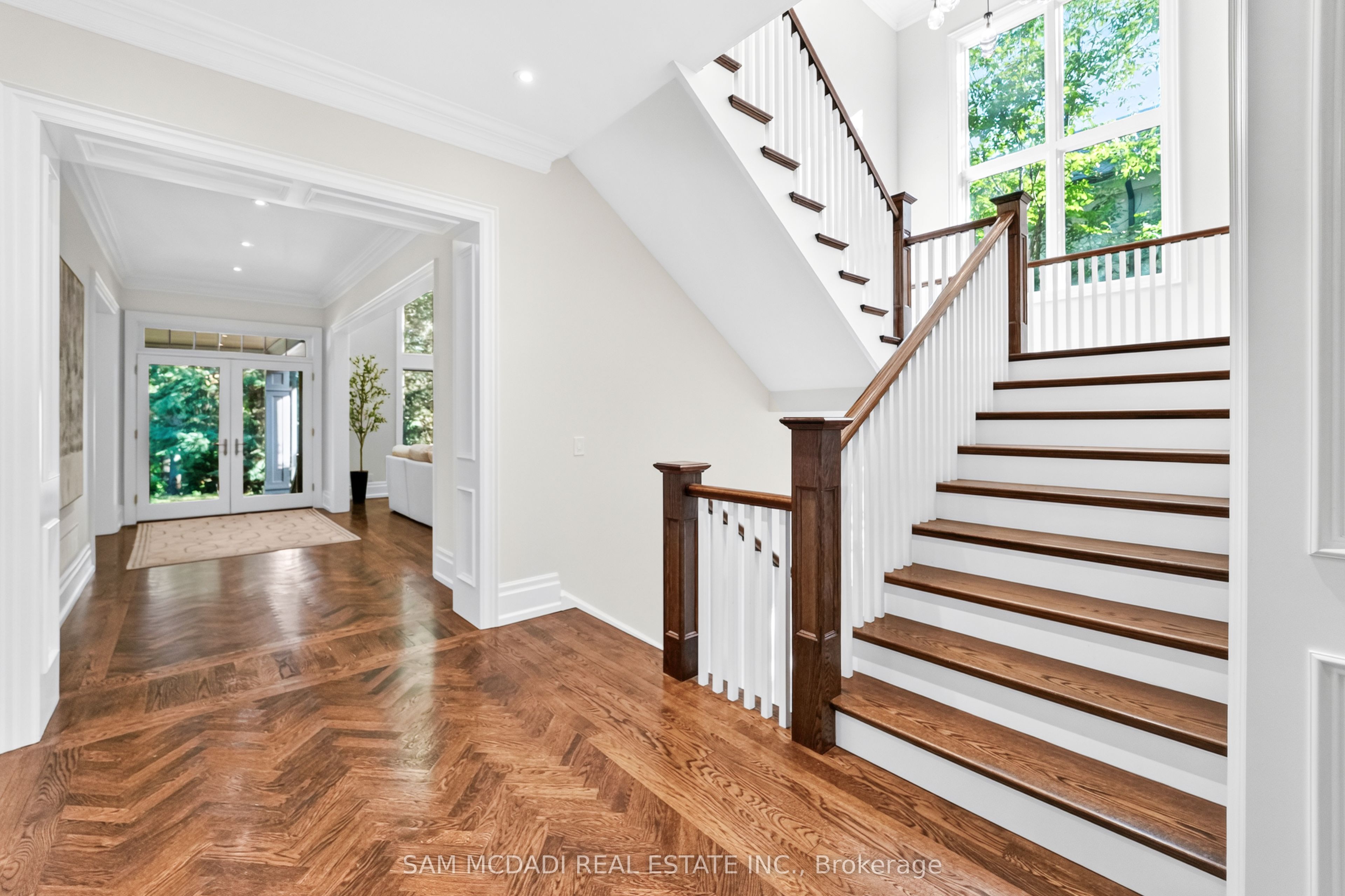1578 Spring Road Property Photo 8