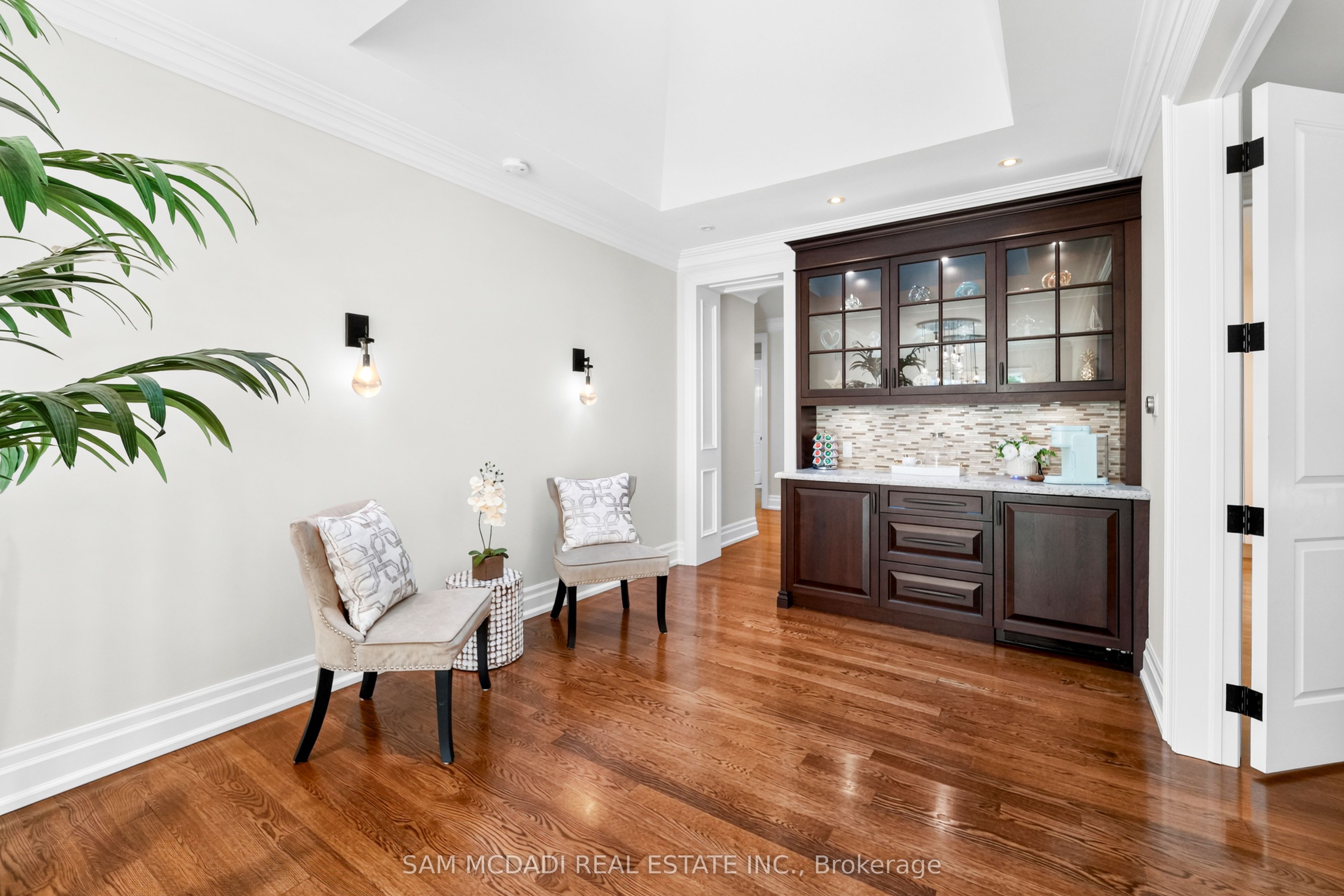 1578 Spring Road Property Photo 18