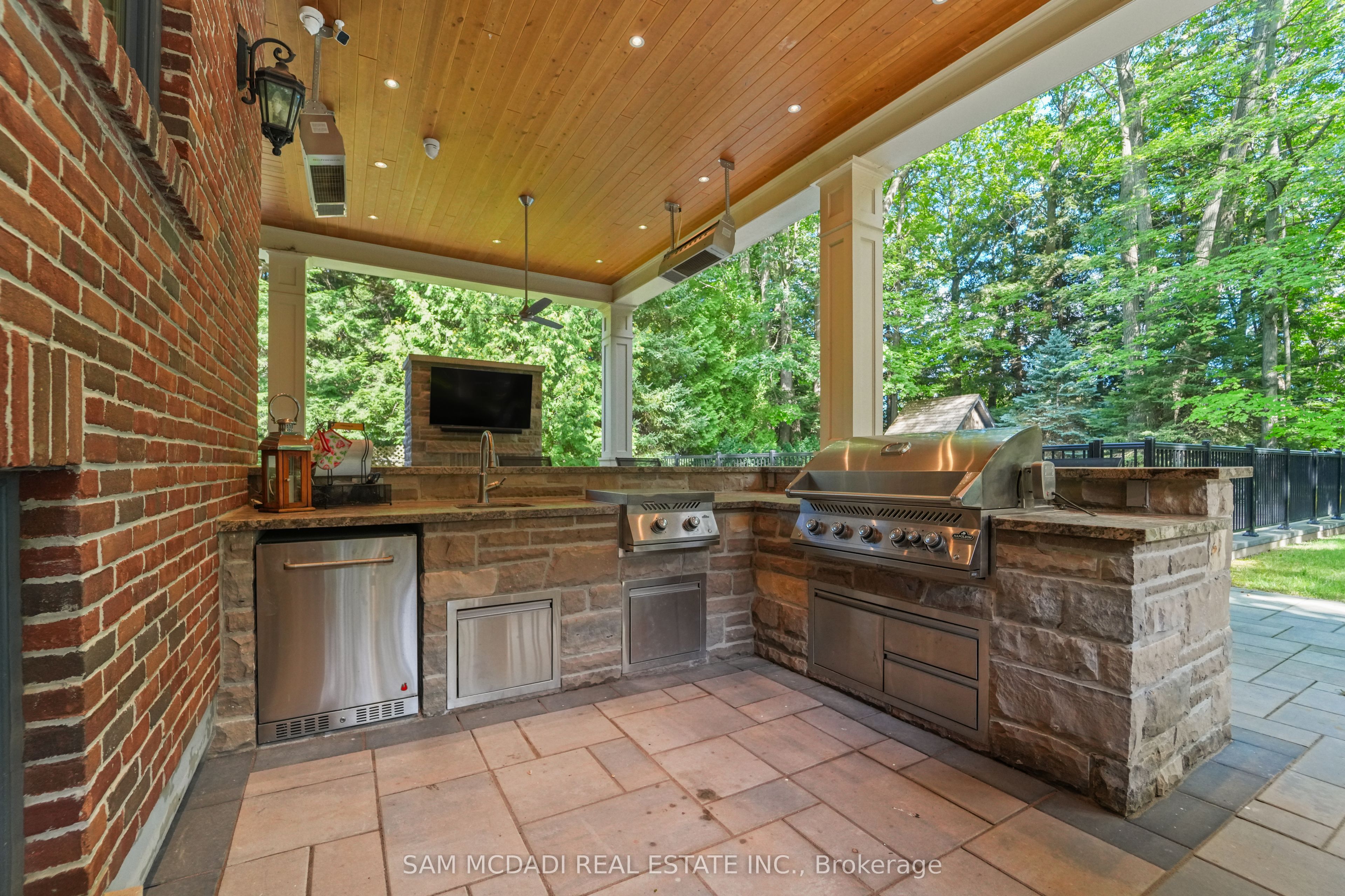 1578 Spring Road Property Photo 41