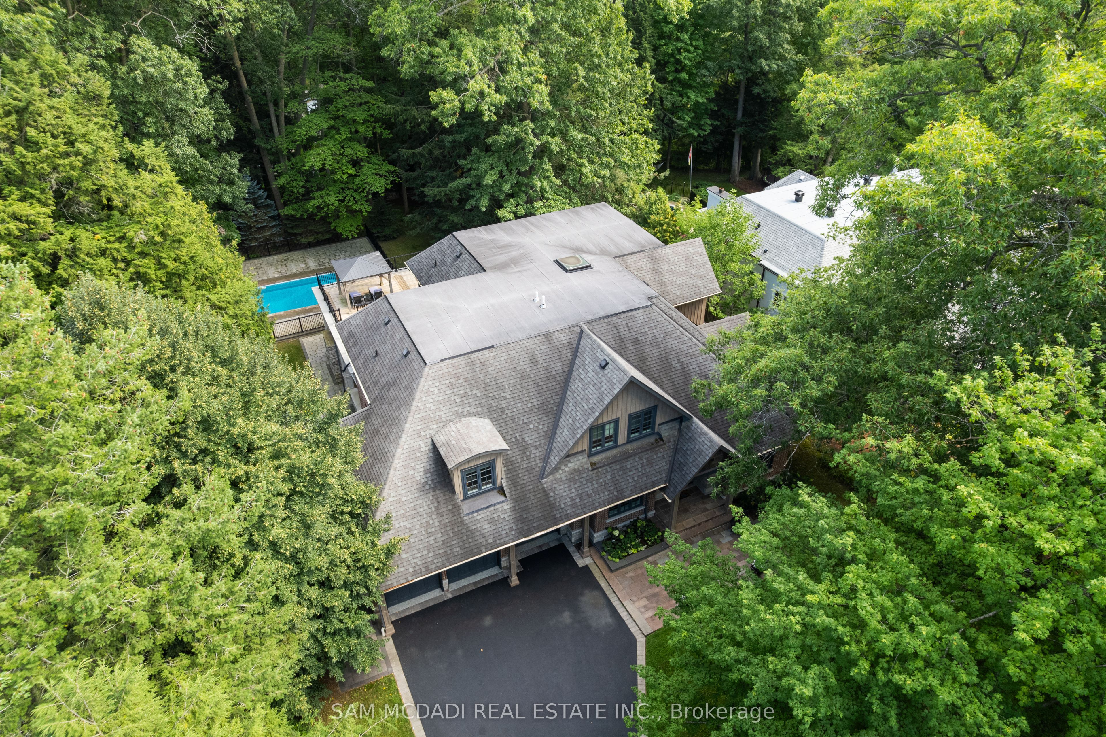 1578 Spring Road Property Photo 45