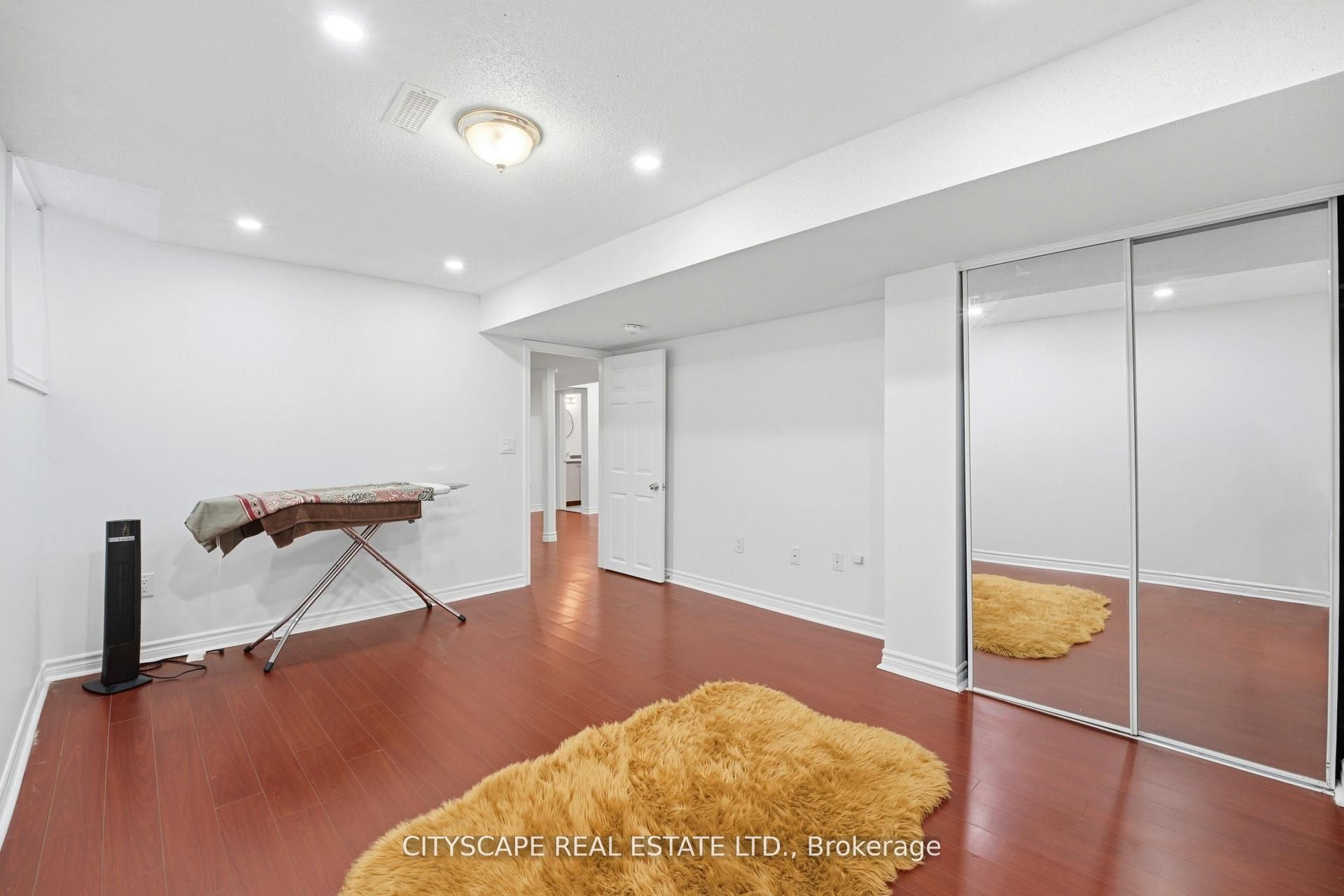 67 Buick Boulevard Bsmt Property Photo 8