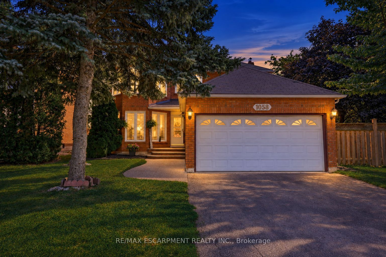 1058 Glenbrook Avenue Property Photo 3