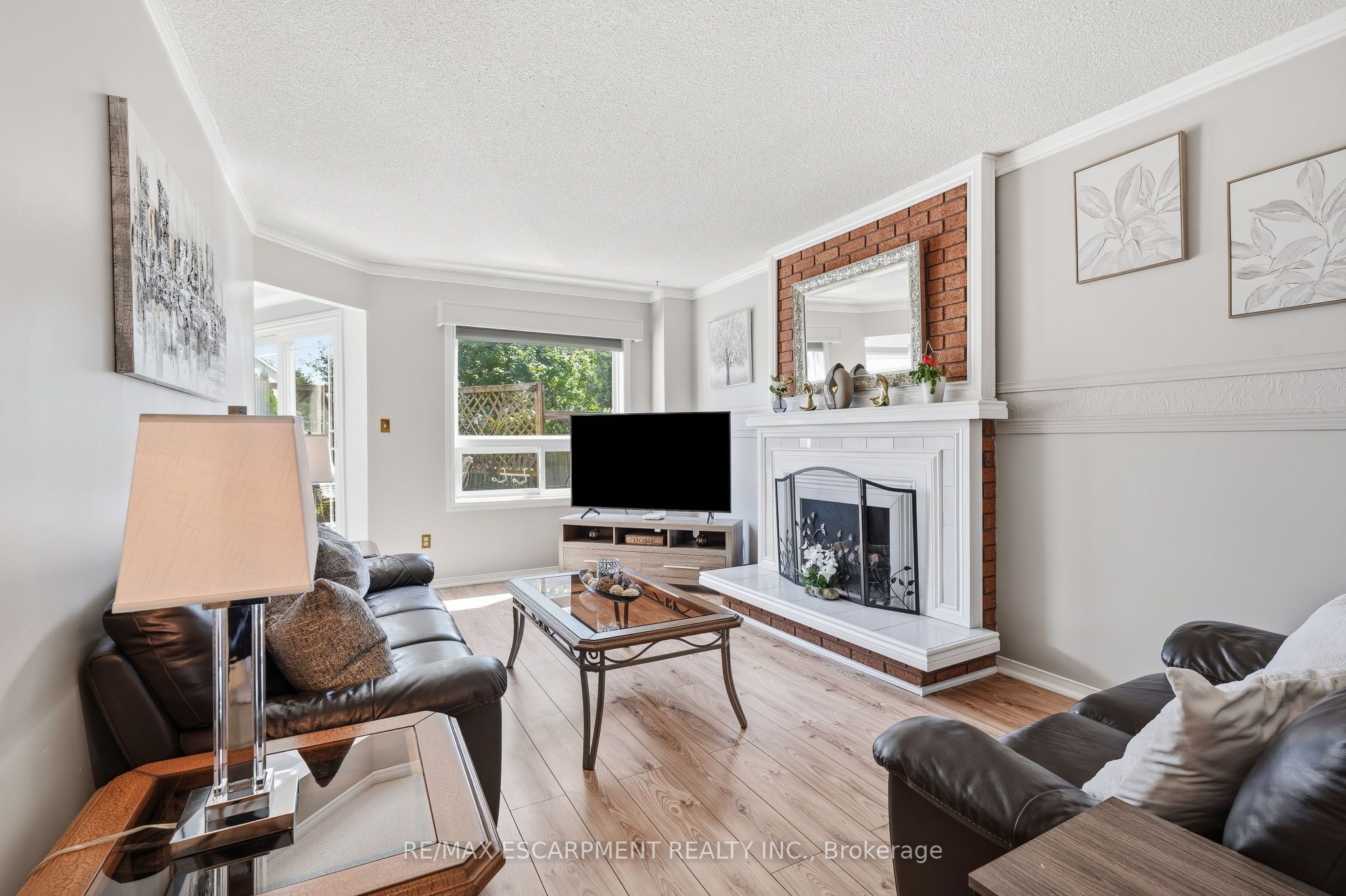 1058 Glenbrook Avenue Property Photo 11