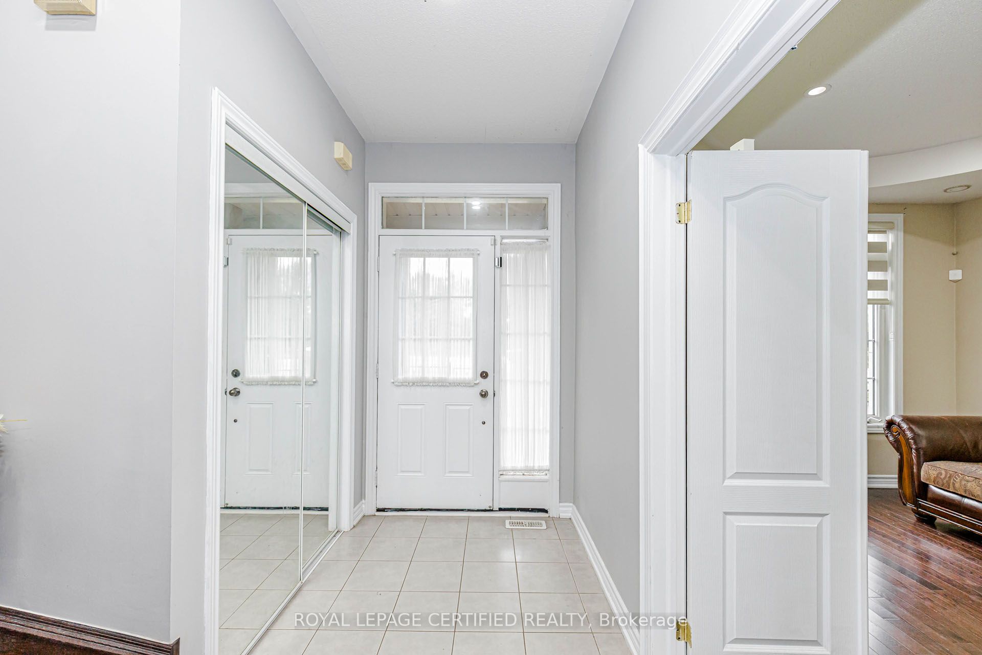 66 Hatton Court Property Photo 4