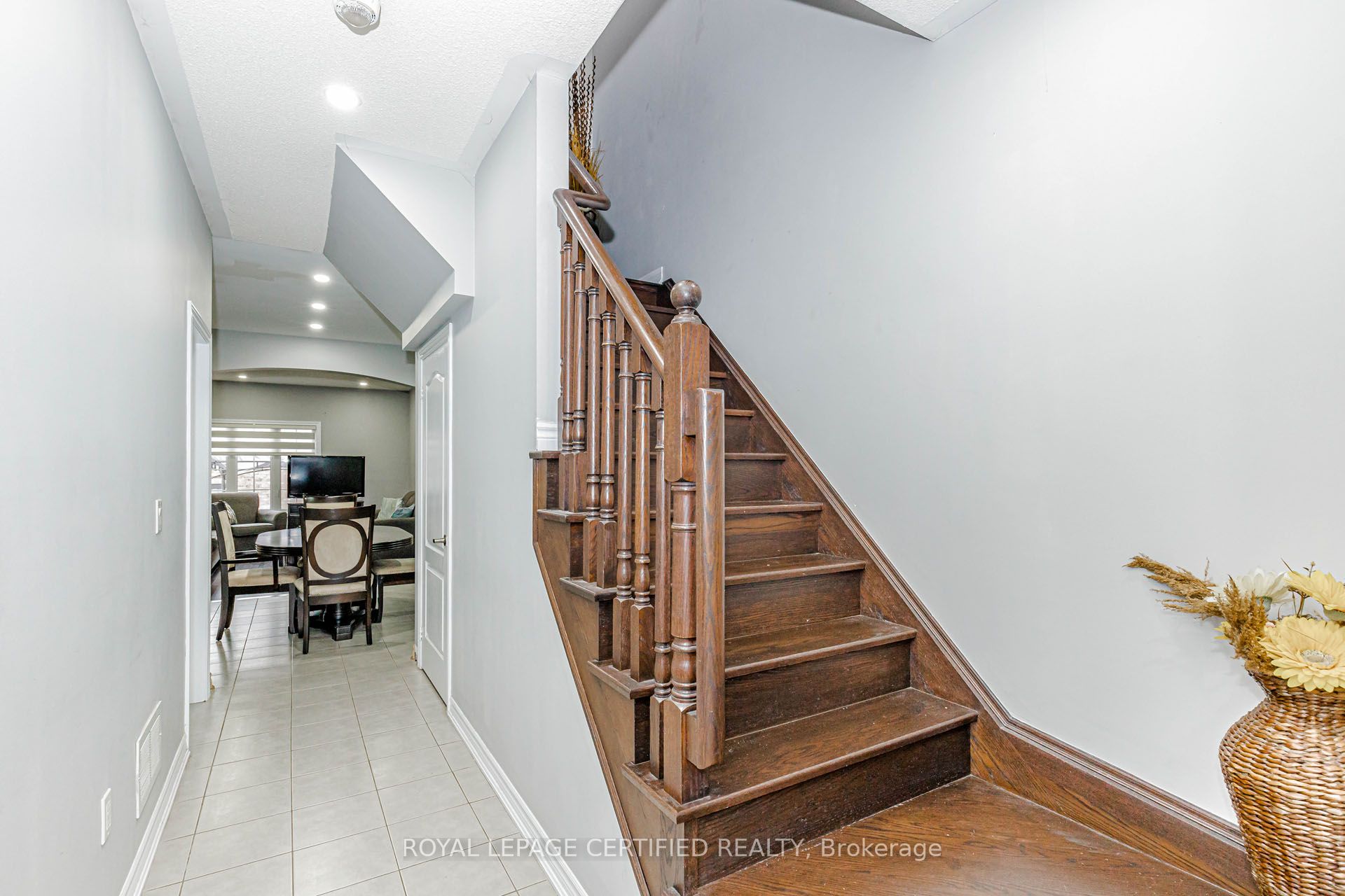 66 Hatton Court Property Photo 14