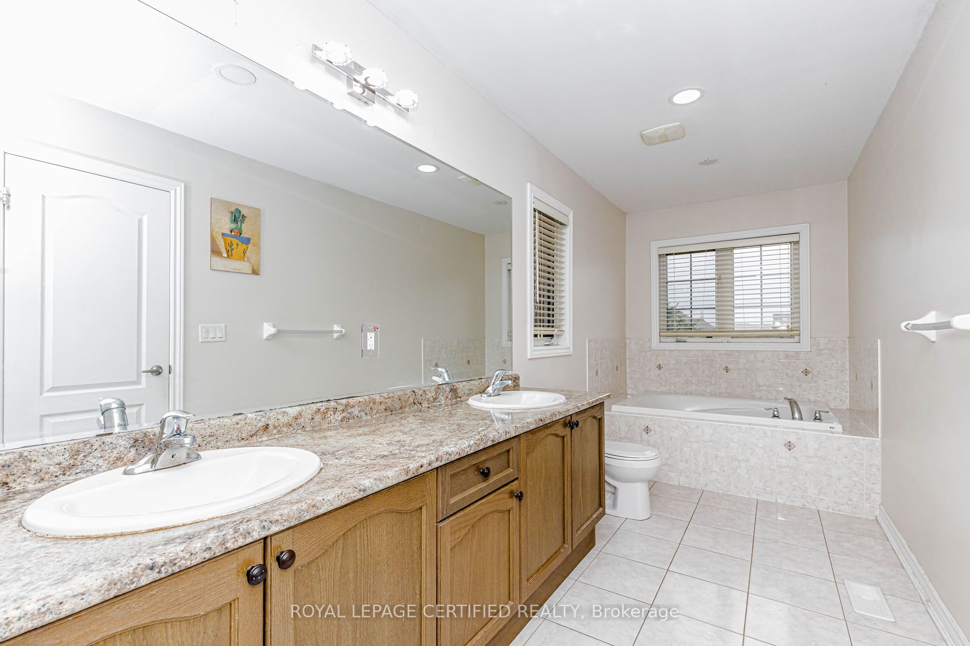 66 Hatton Court Property Photo 18