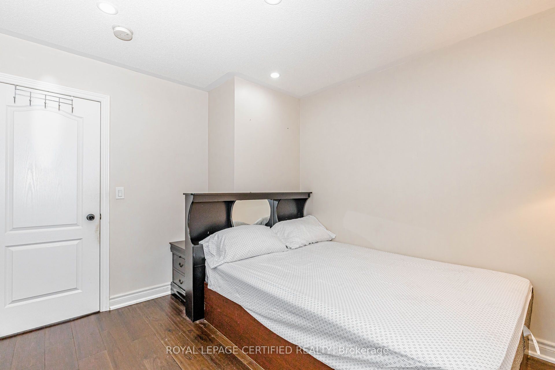 66 Hatton Court Property Photo 21