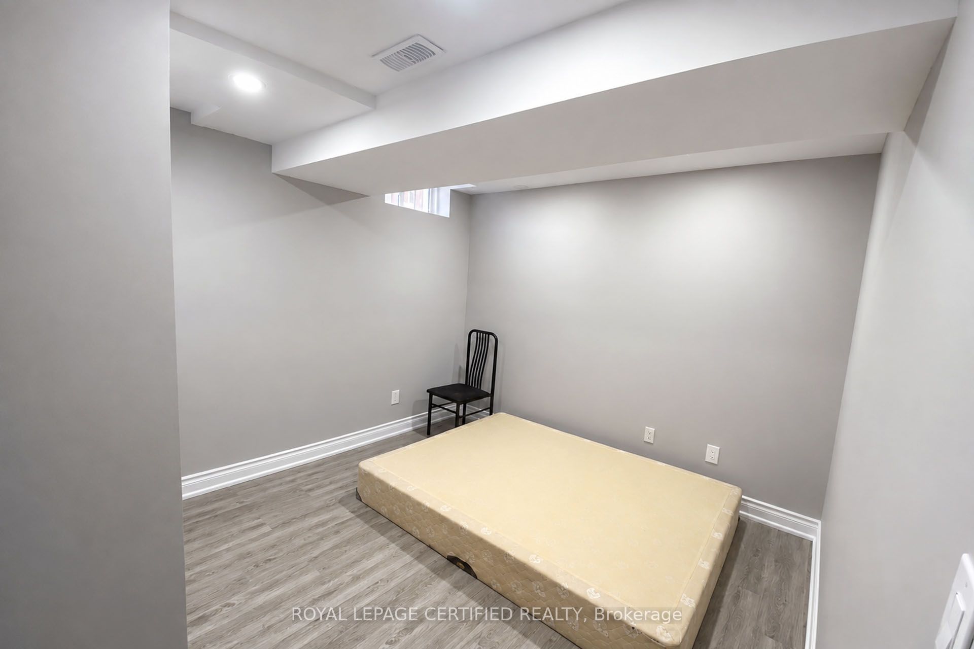66 Hatton Court Property Photo 29